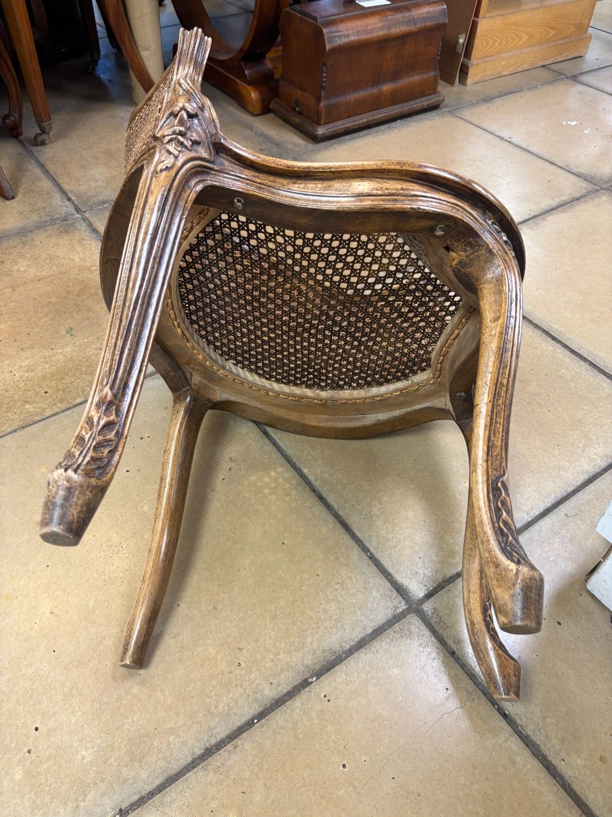 photo vintage Antique French 19th Century Walnut & Cane Carved Corner Chair