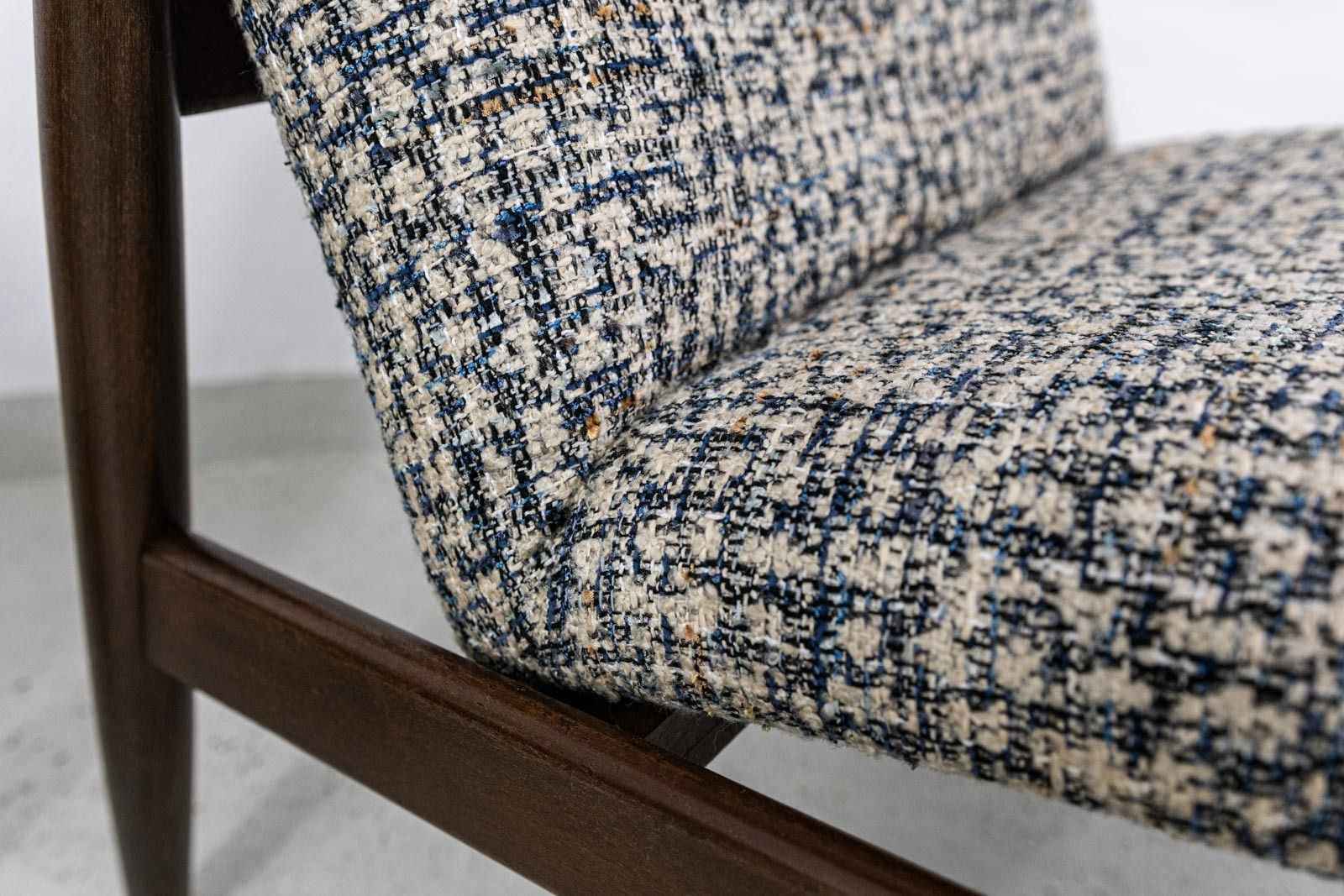 photo vinterior Mid Century Modern Armchair By Edmund Homa, Gfm, Poland, 1960's