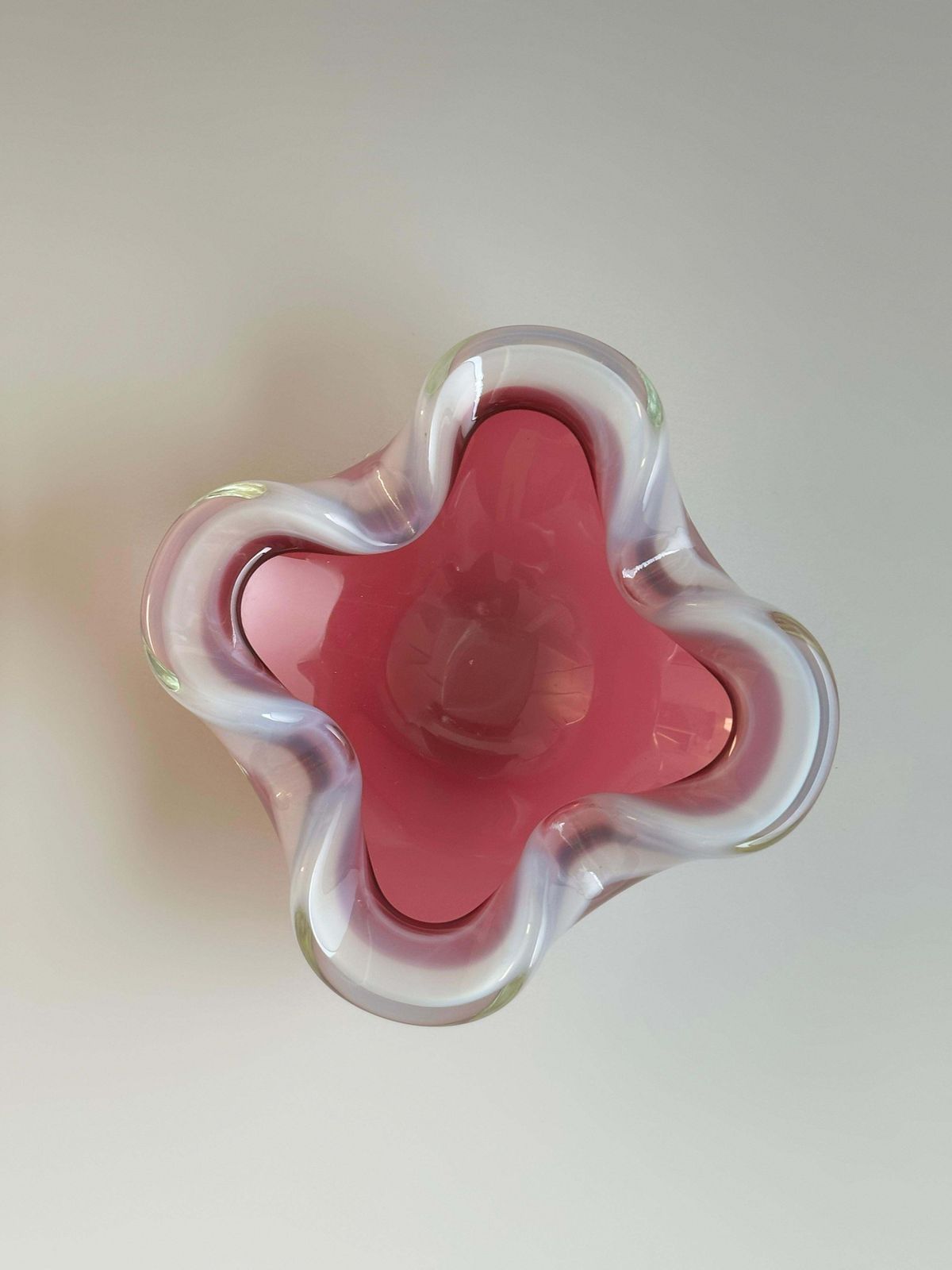 1960s Murano Sommerso Bowl In Pink And Alabastro White By Archimede Seguso, Italy photo buy