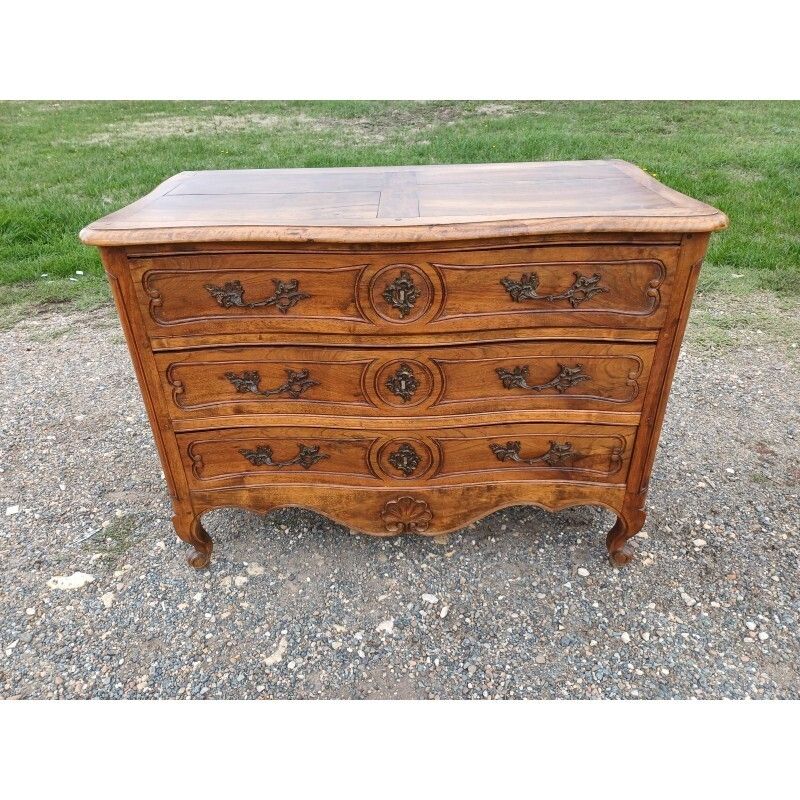 photo vinterior 19th Century Walnut Chest Of Drawers With 3 Drawers