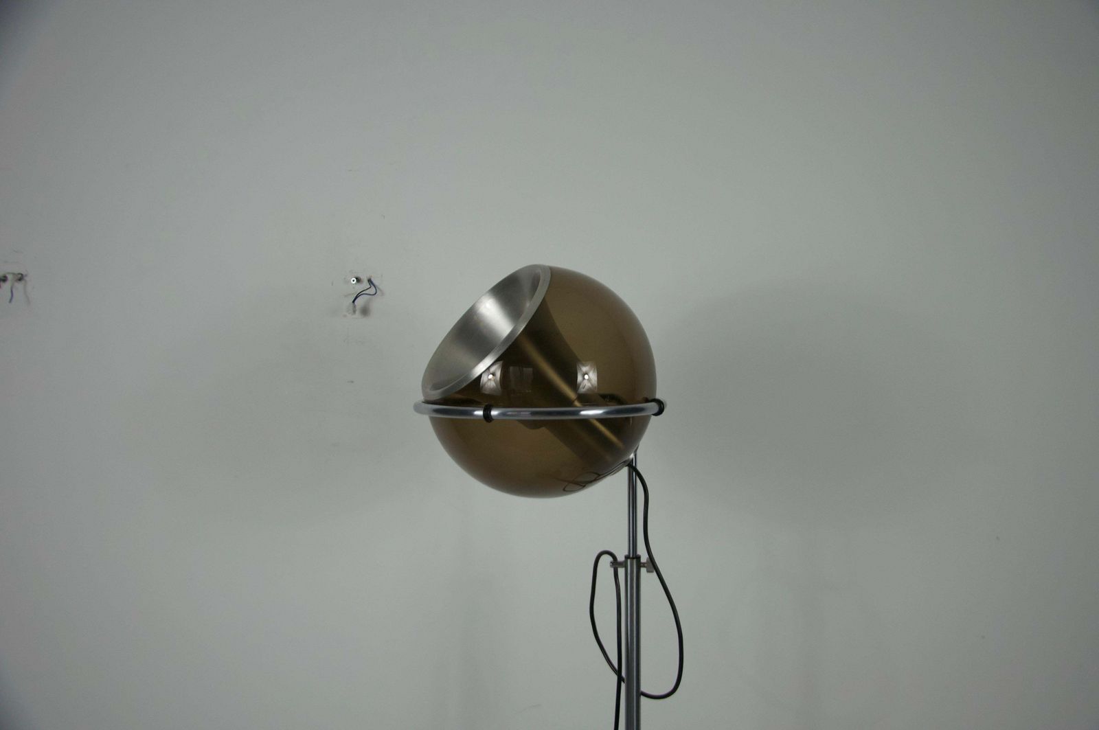 Globe Floor Lamp By Franck Ligtelijn For Raak, 1960s photo buy