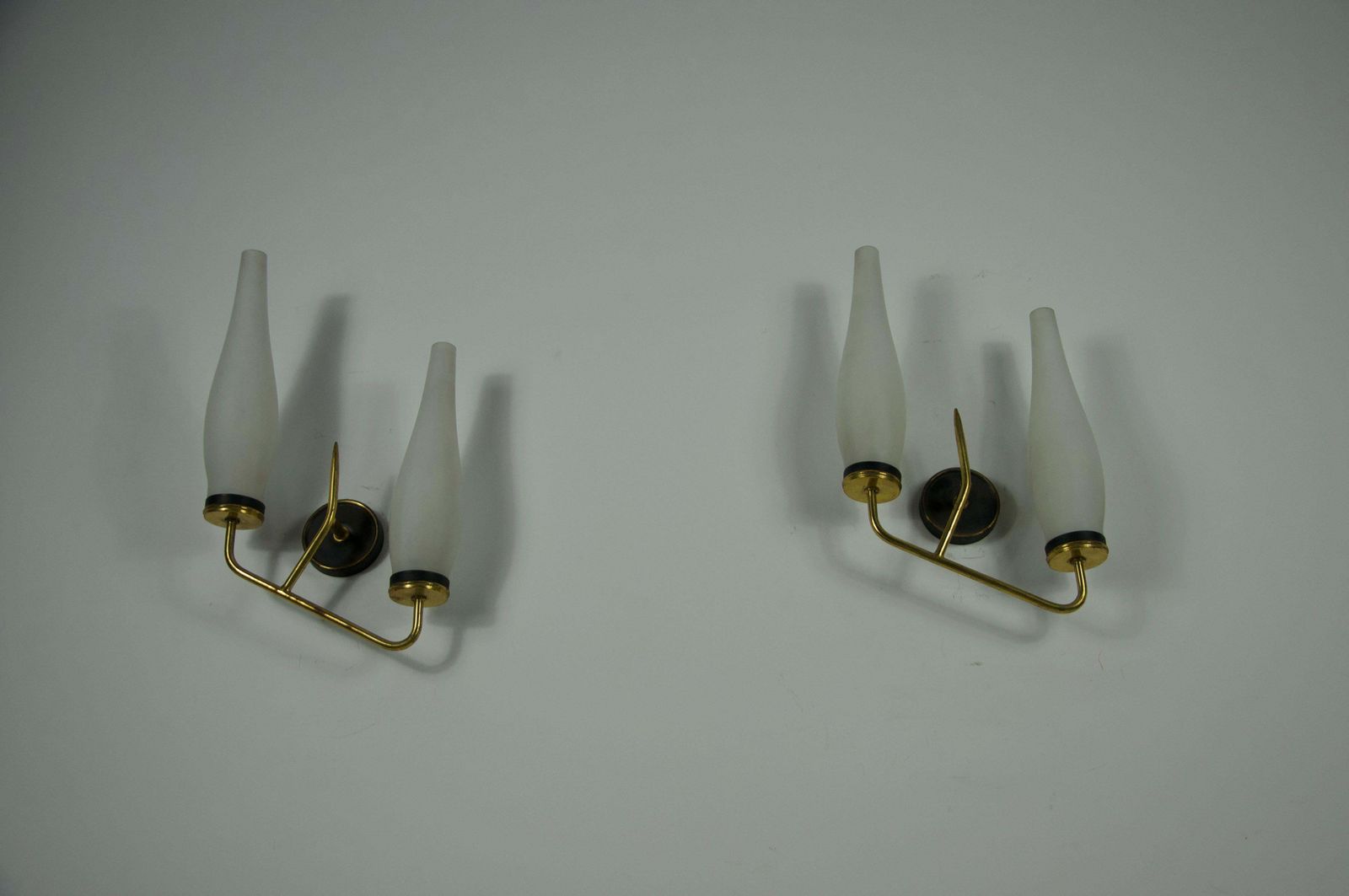Pair Of Brass And Opaline Wall Lamps, Italy, 1960s photo 1001.0