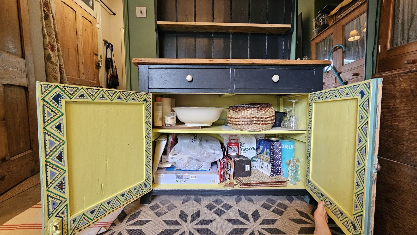 Quirky Cabinet Dresser Farrow & Ball Railings Hand Painted Floral photo vinterior