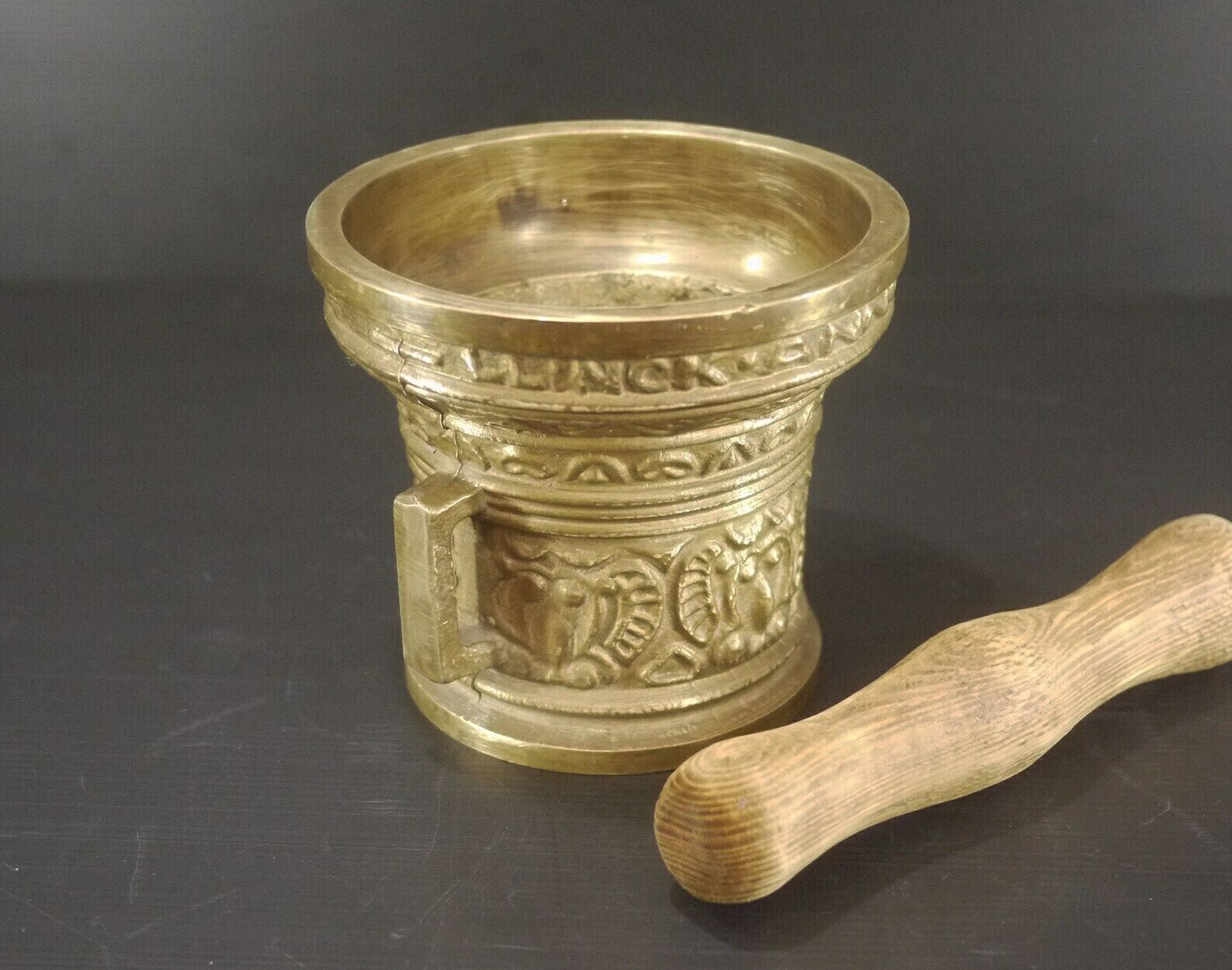 Antique Bronze Mortar And Wood Pestle "Verwint Linck Anno 1590"