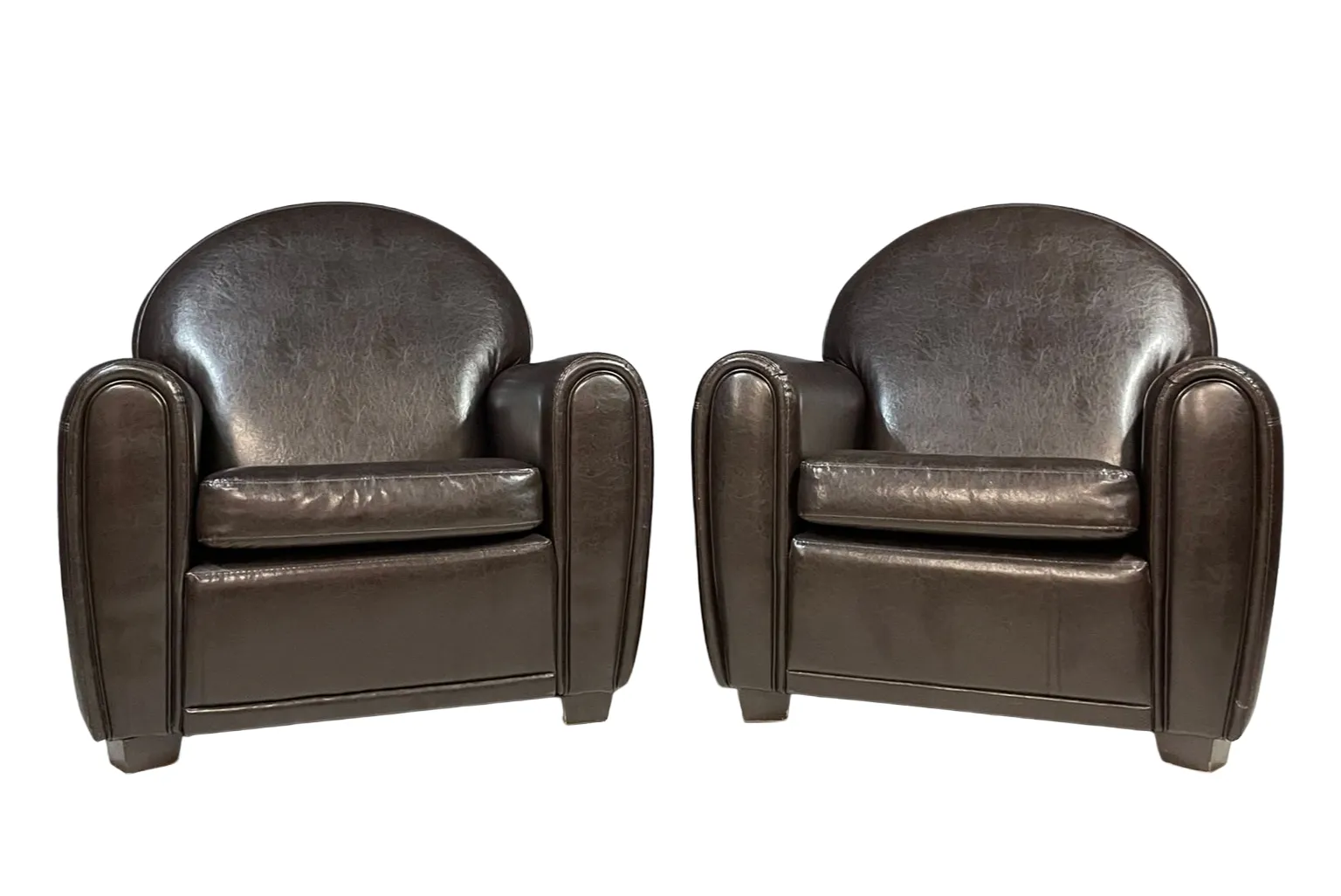 photo vinterior Pair Of Leather Armchairs In French Art Deco Style, 1970s