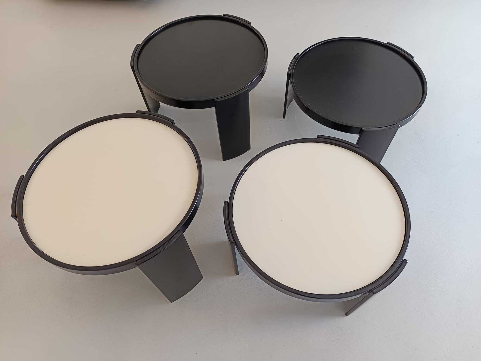 photo for sale Gianfranco Frattini Set Of Four 780/783 Stacking Low Tables By Cassina 1960