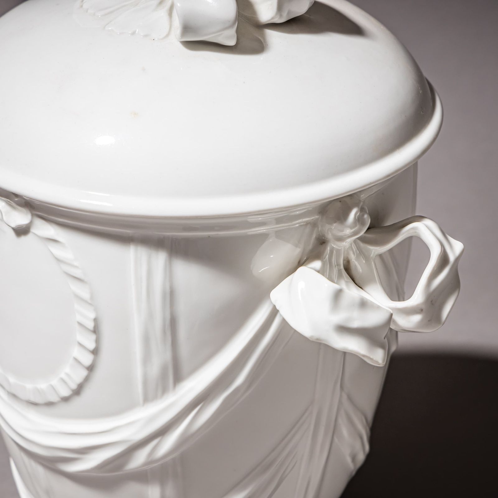 Pair Of Porcelain Urns, Kpm Berlin, 1990s photo vinterior