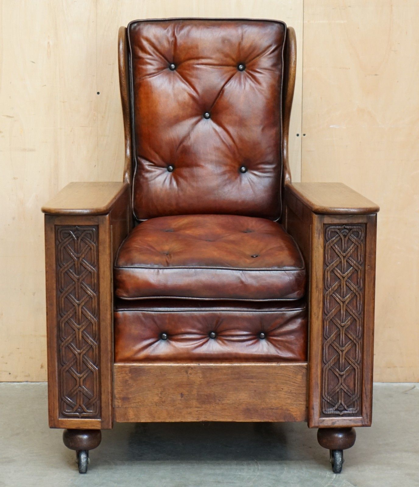 1920's American Prohibition Hidden Storage Drinks Cabinet Chesterfield Armchair photo for sale