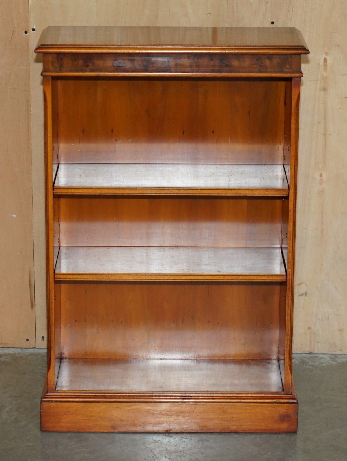 Lovely Pair Bevan Funnell England Flamed Mahogany Dwarf Open Library Bookcases photo for sale