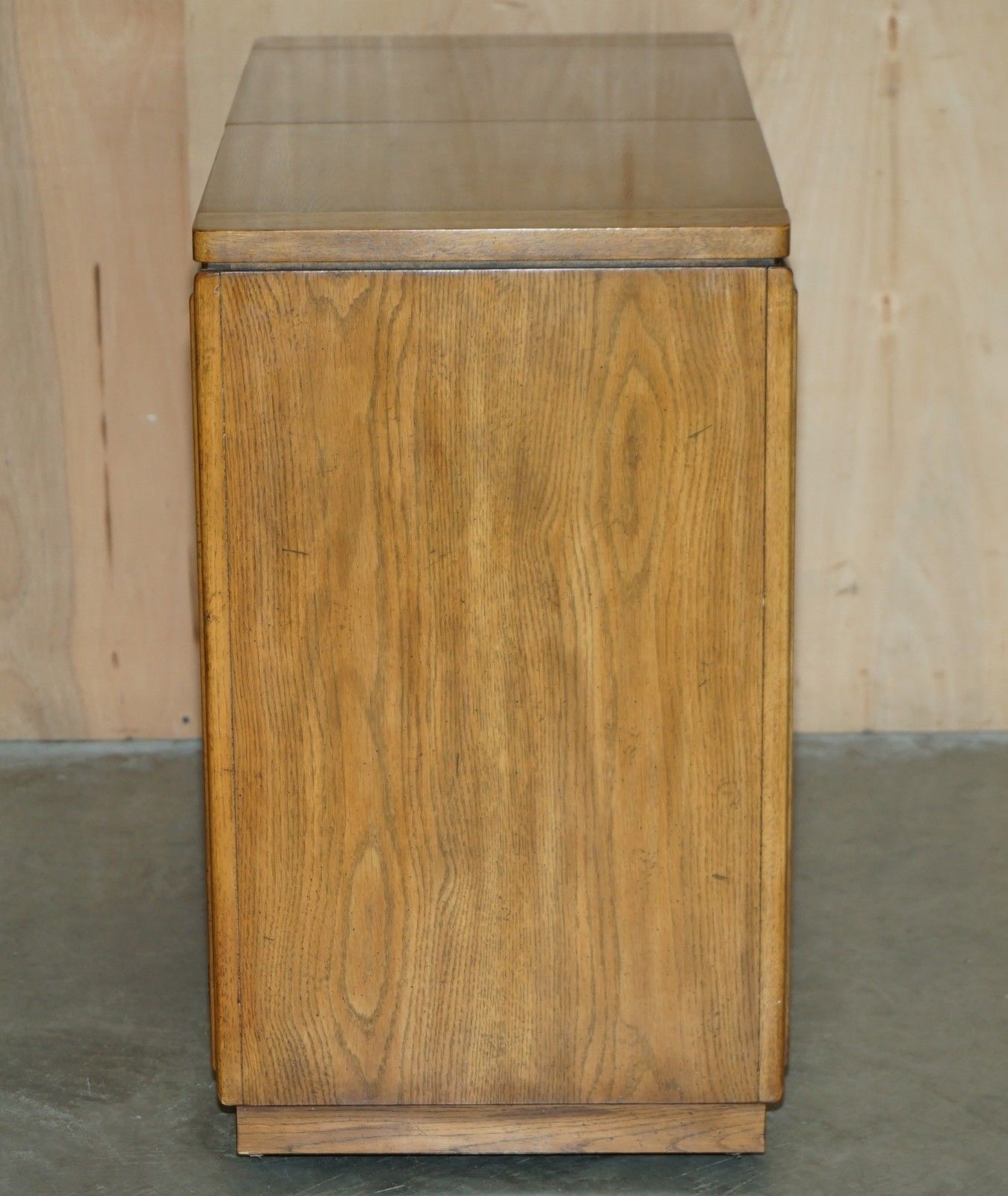 photo furniture Collectable Vintage Mid Century Modern Drexel Heritage Extending Bar Trolly