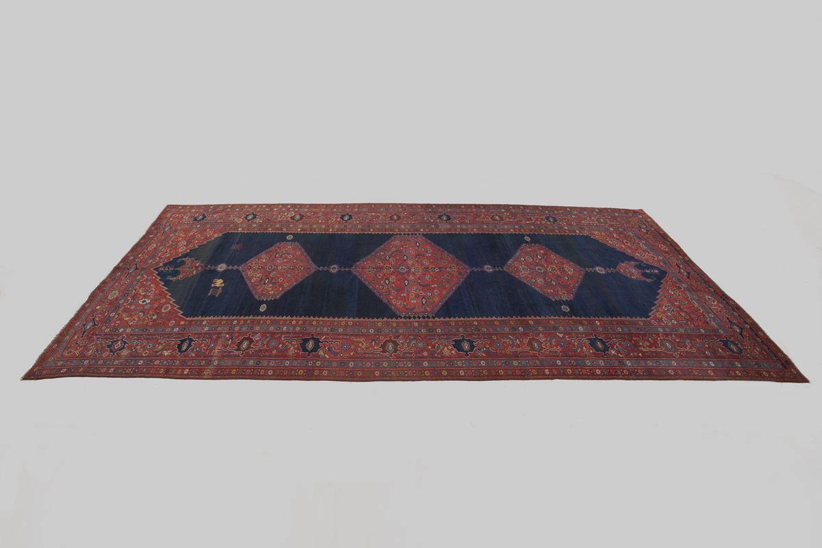 Antique Kordi Carpet 590x280cm