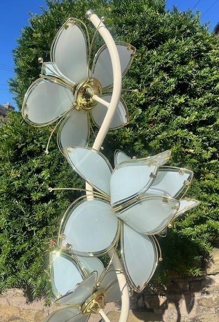 1980s Hollywood Regency Rare All White Italian Glass Lotus Flower Lamp photo vintage