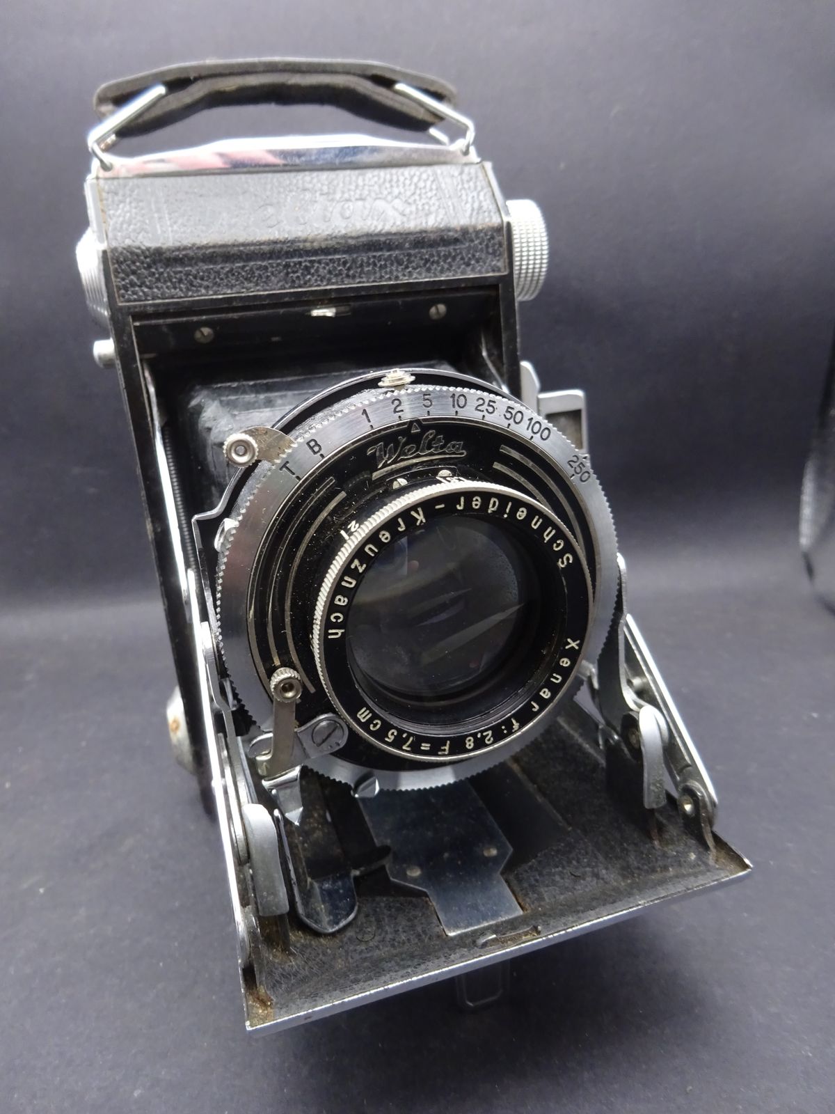 1930s Weltax Welta Compur Schneider Krueznach Xenar F:2.8 F=7.5cm Medium Format
