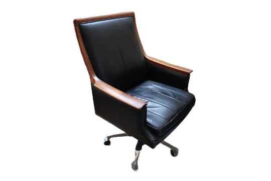 photo furniture 1960s Minerva Executive Chair In Leather & Rosewood By Torbjorn Afdal