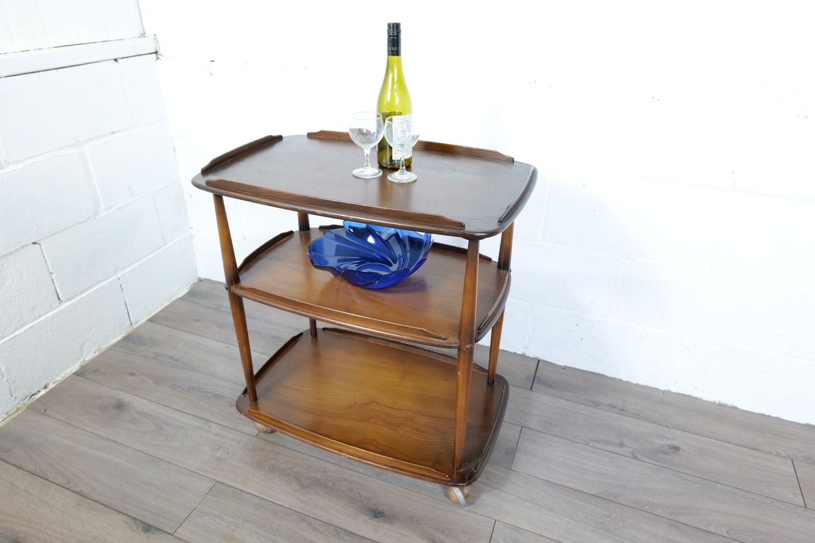 Ercol Windsor Dark Elm Tea Drinks Trolley