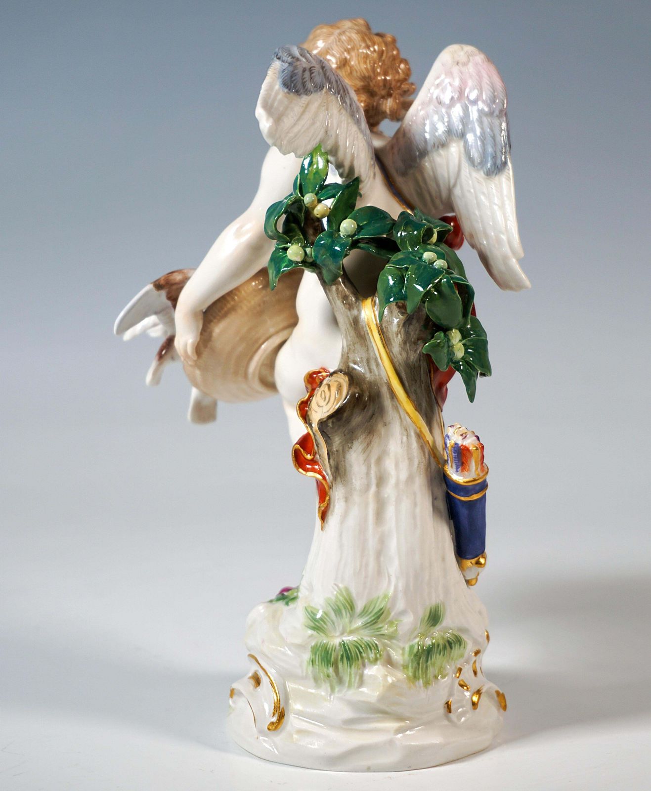 Meissen Art Nouveau Figure 'Cupid Feeding Pigeons', Paul Helmig, Germany Ca 1900 photo for sale