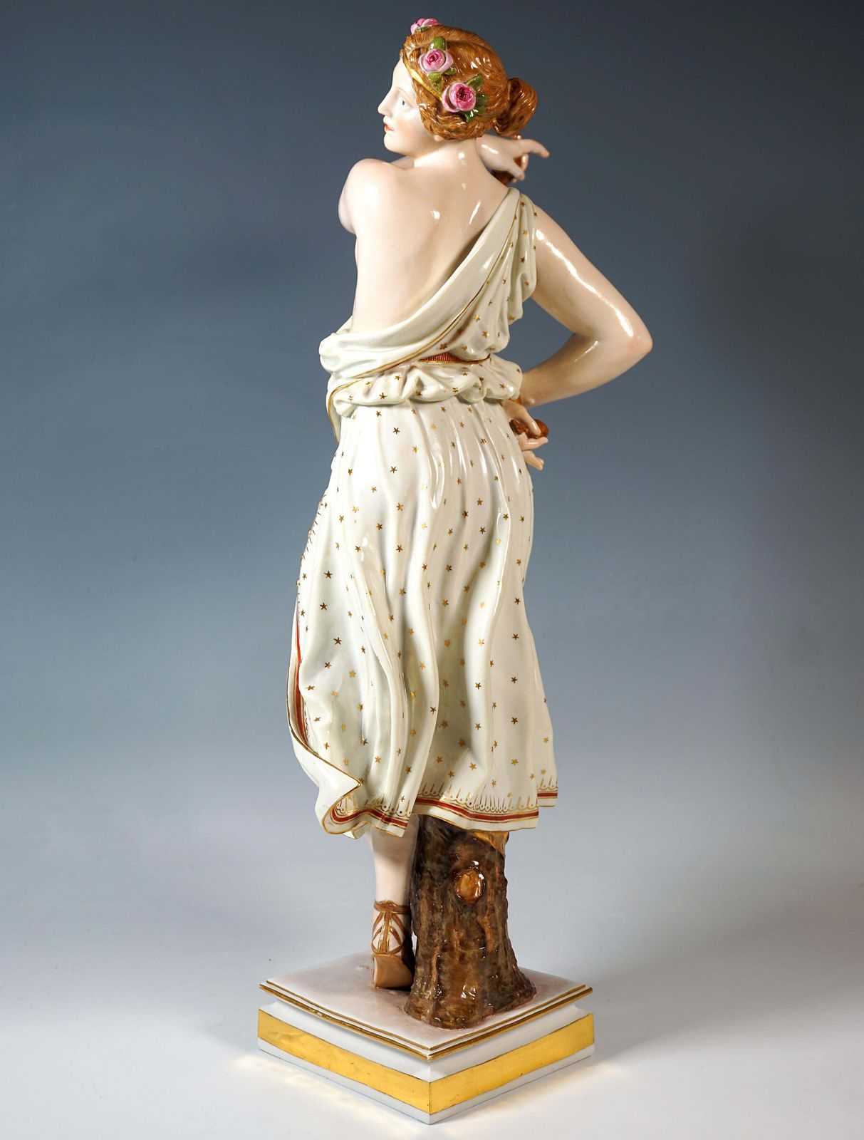 Large Meissen Porcelain Figurine 'Dancing Vestal Virgin' By E.J. Haenel, Ca 1880 photo Home Decor