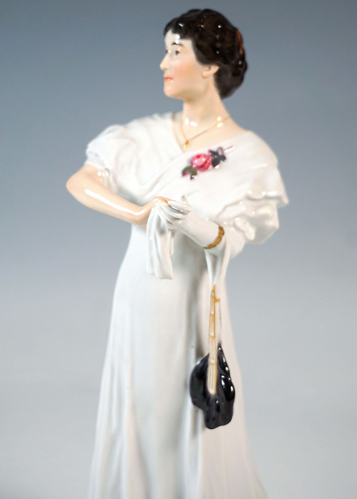 Meissen Art Nouveau Figurine, Ballroom Lady, By Rudolf Hentschel, Circa 1910 photo vinterior