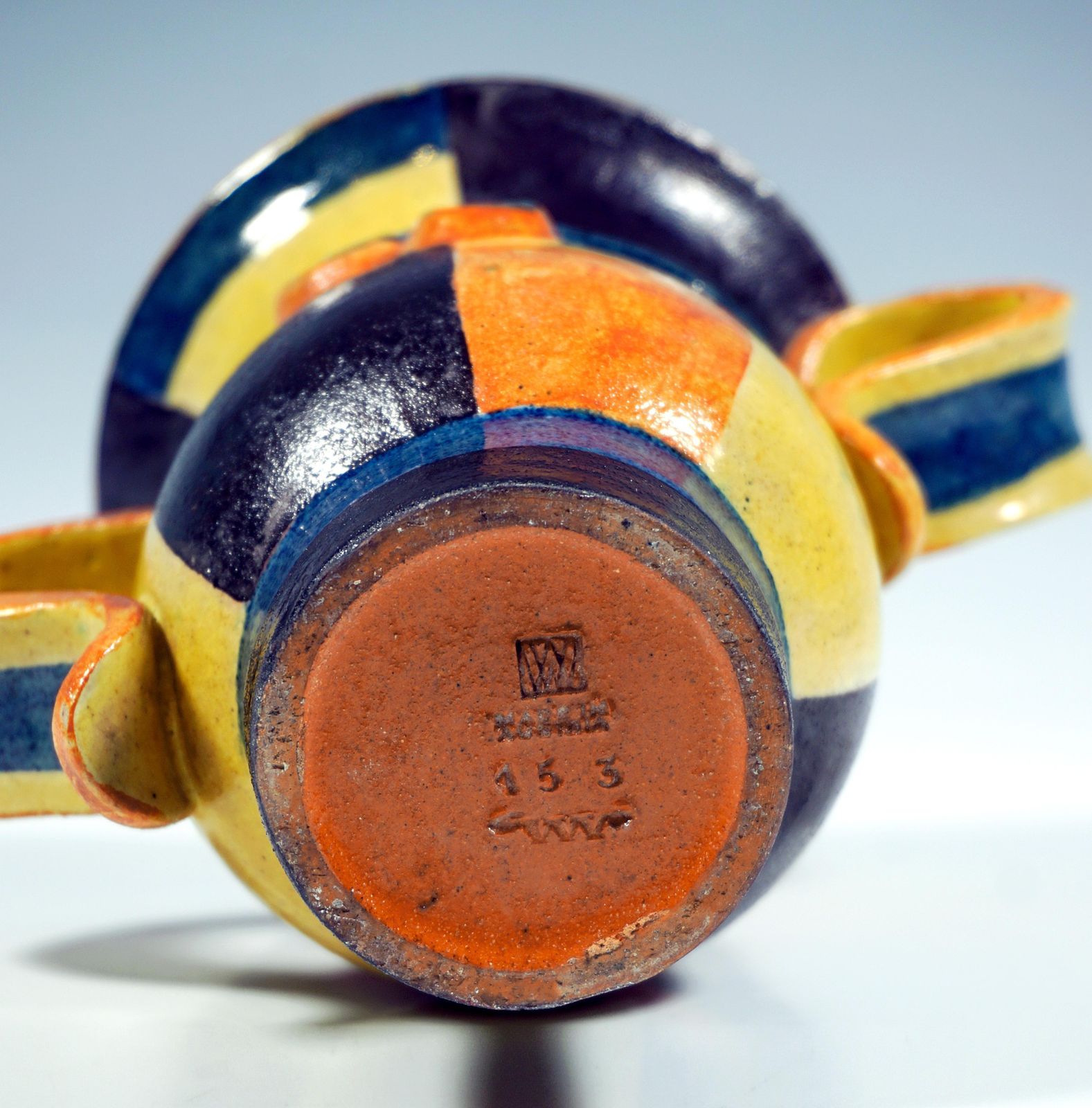 Wiener Werkstaette Art Ceramics Expressive Style, Vase, By V. Wieselthier 1927 photo vinterior