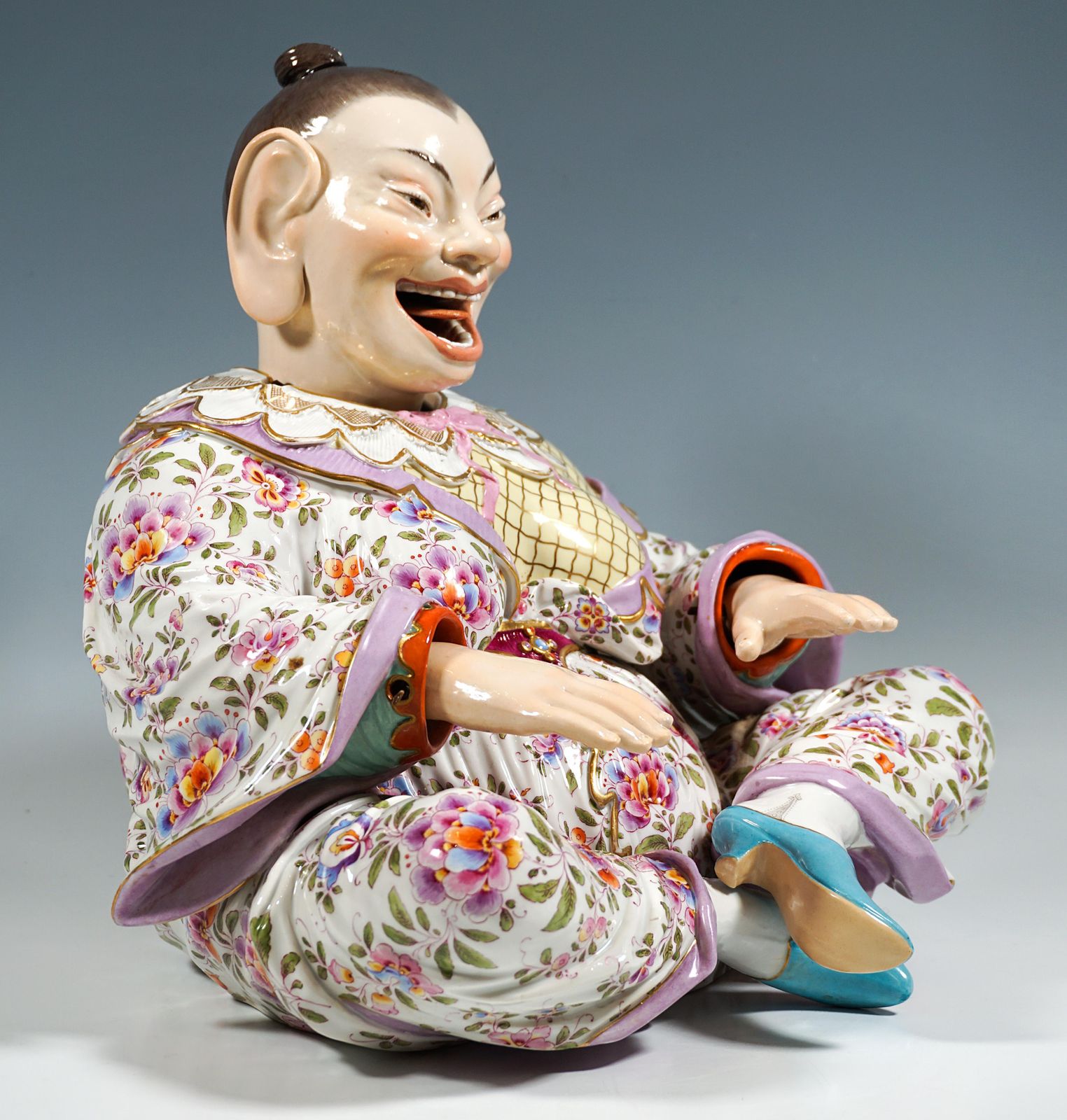 Large Seated Meissen Porcelain Wiggling Pagoda, By J.J. Kaendler, Circa 1860 photo furniture