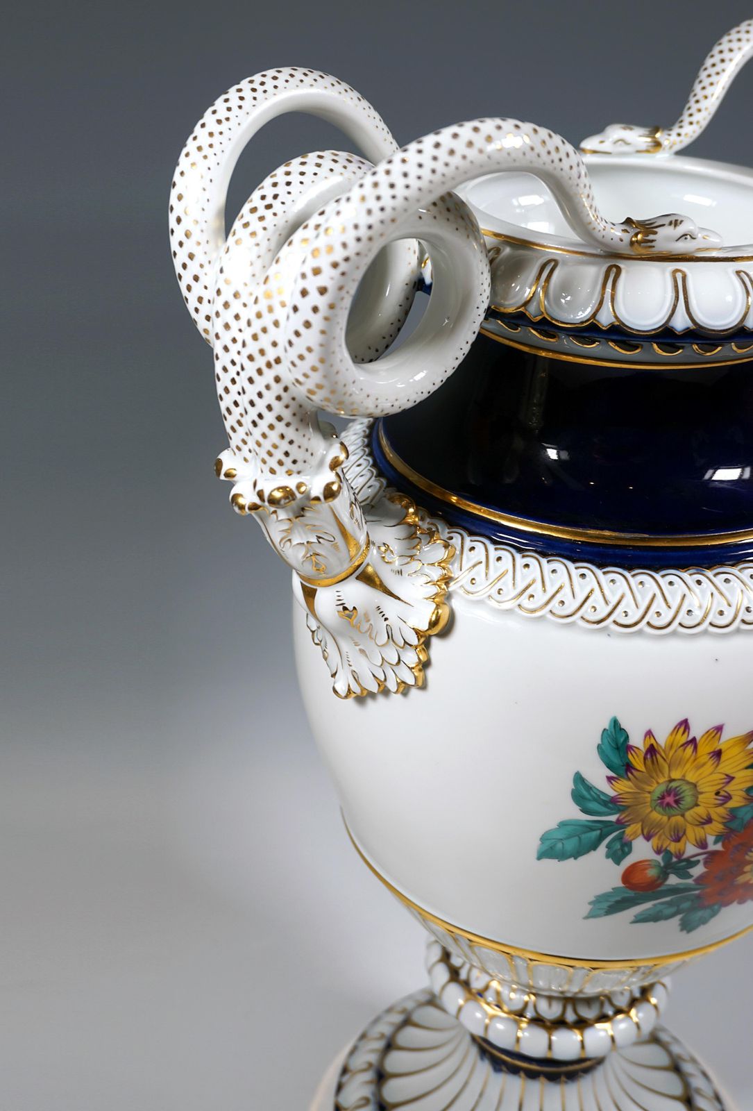 Meissen Snake Handle Vase With Flower Boquet Painting, By Leuteritz, Ca 1880 photo vinterior