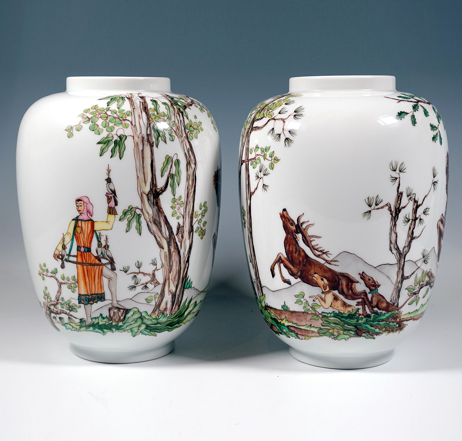 'Falcon Hunt' Pair Of Large Lampion Vases, By Augarten Vienna, Mid 20th photo Home Decor
