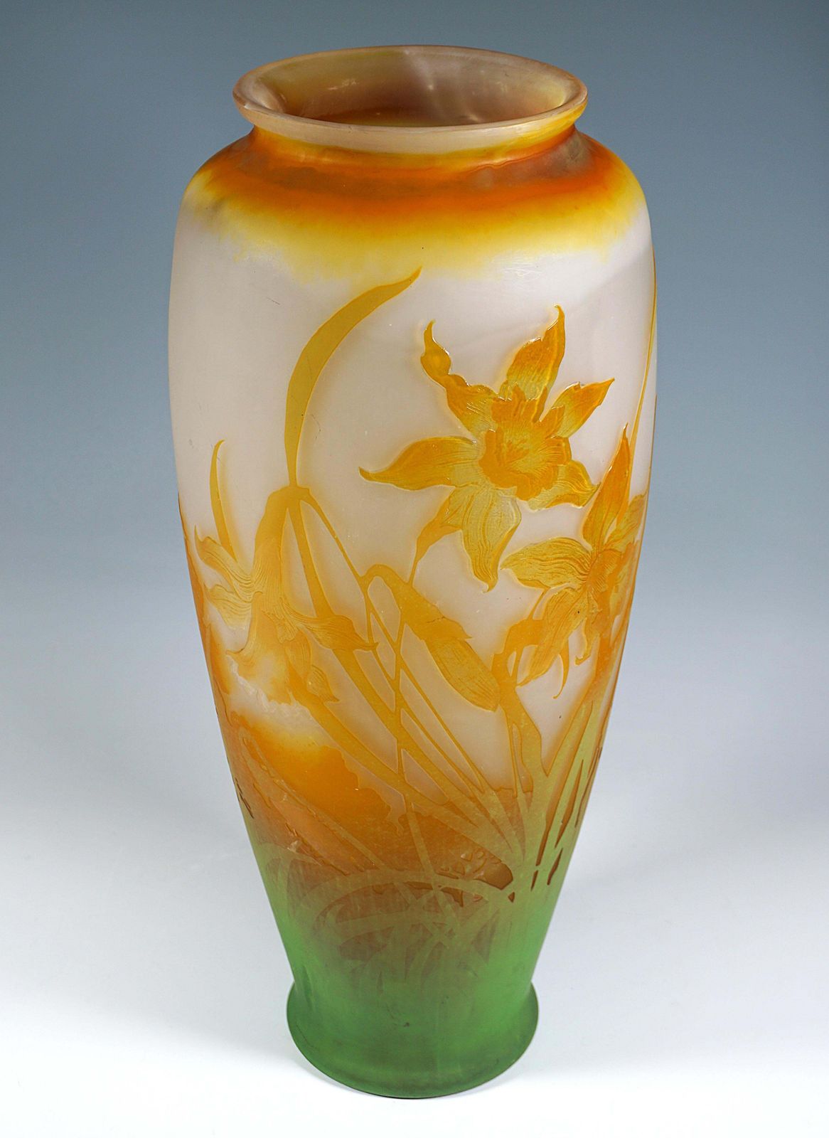 Large émile Gallé Art Nouveau Cameo Vase With Daffodil Decor, France, Ca 1904 photo 5240.0