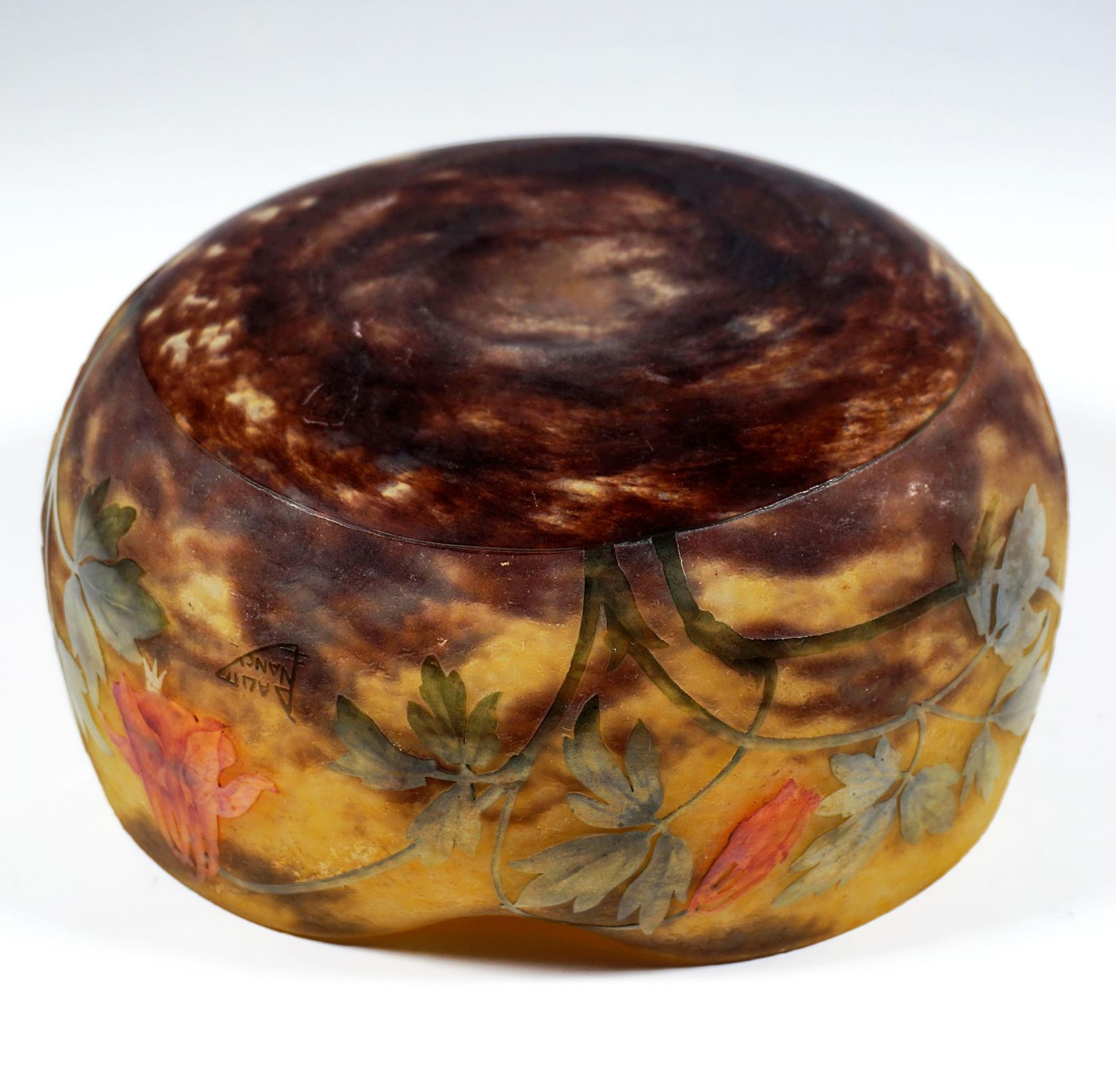 Large Art Nouveau Flower Bowl With Columbine Decor, Daum Nancy, France, Ca 1910 photo vinterior