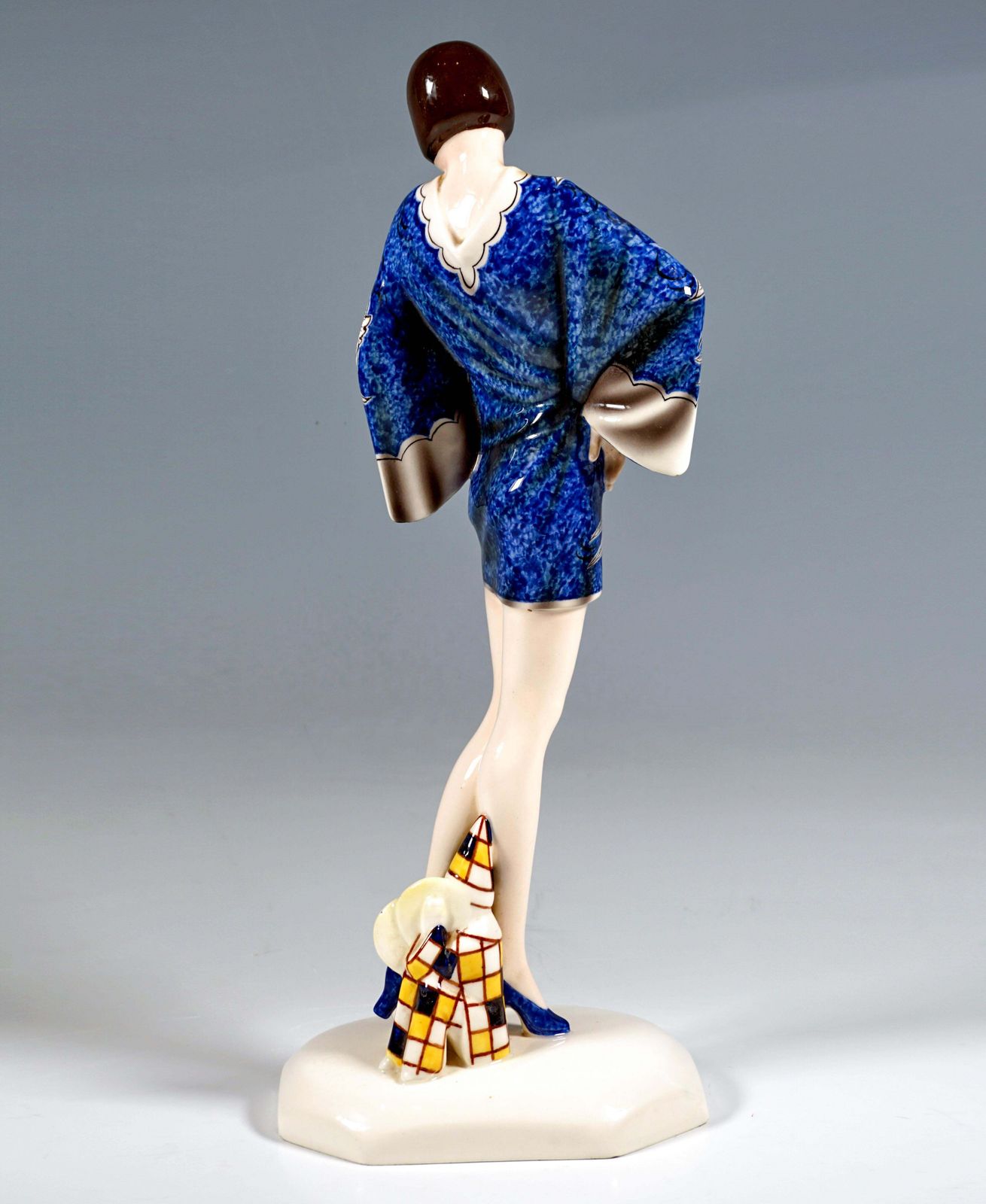 Goldscheider Art Déco Figure 'Kimono' Young Lady In Kimono By Stephan Dakon 1930 photo for sale