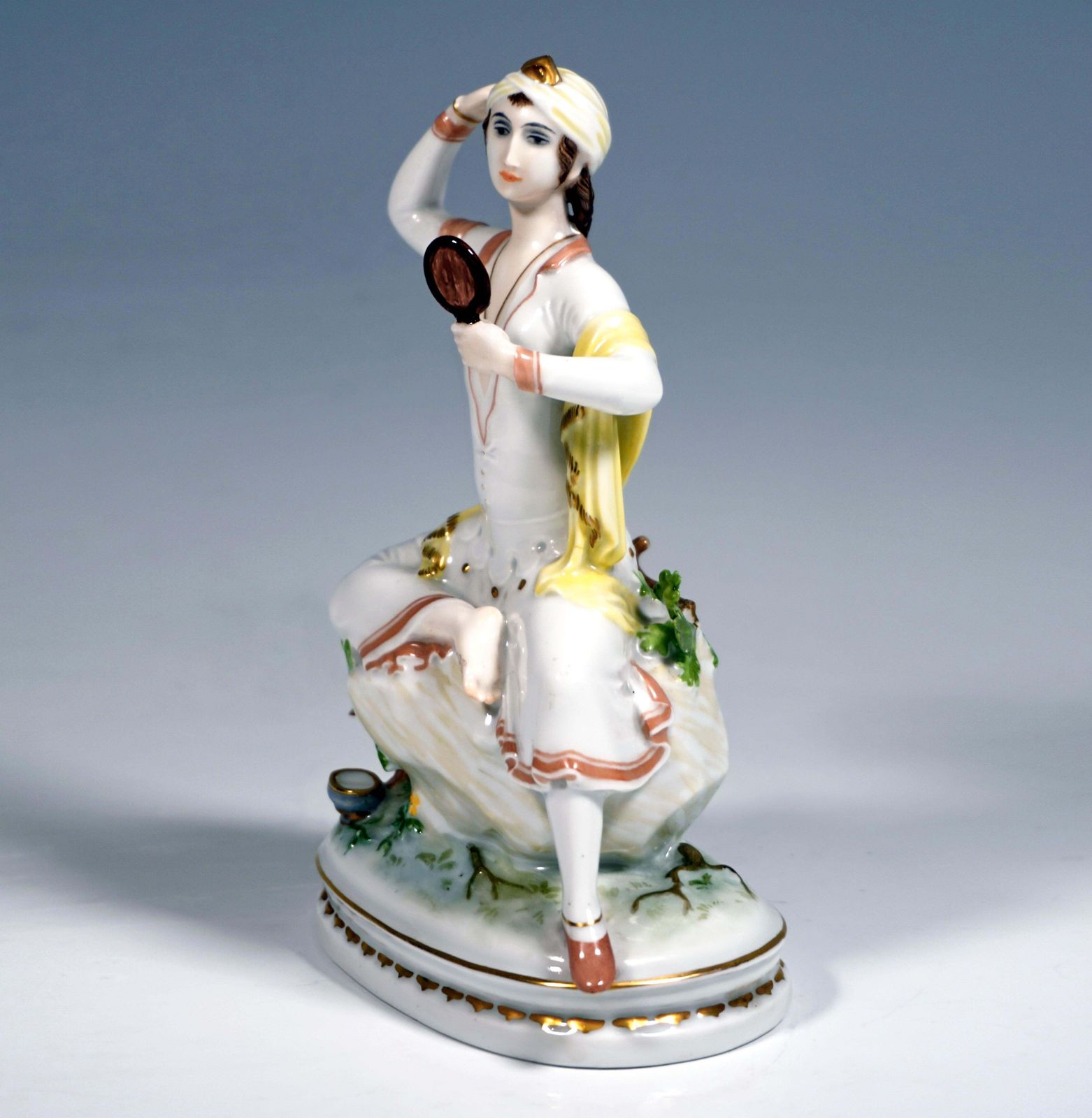 Porcelain Figure, Seated Oriental Woman With Mirror, R. Förster, Rosenthal, 1923 photo furniture