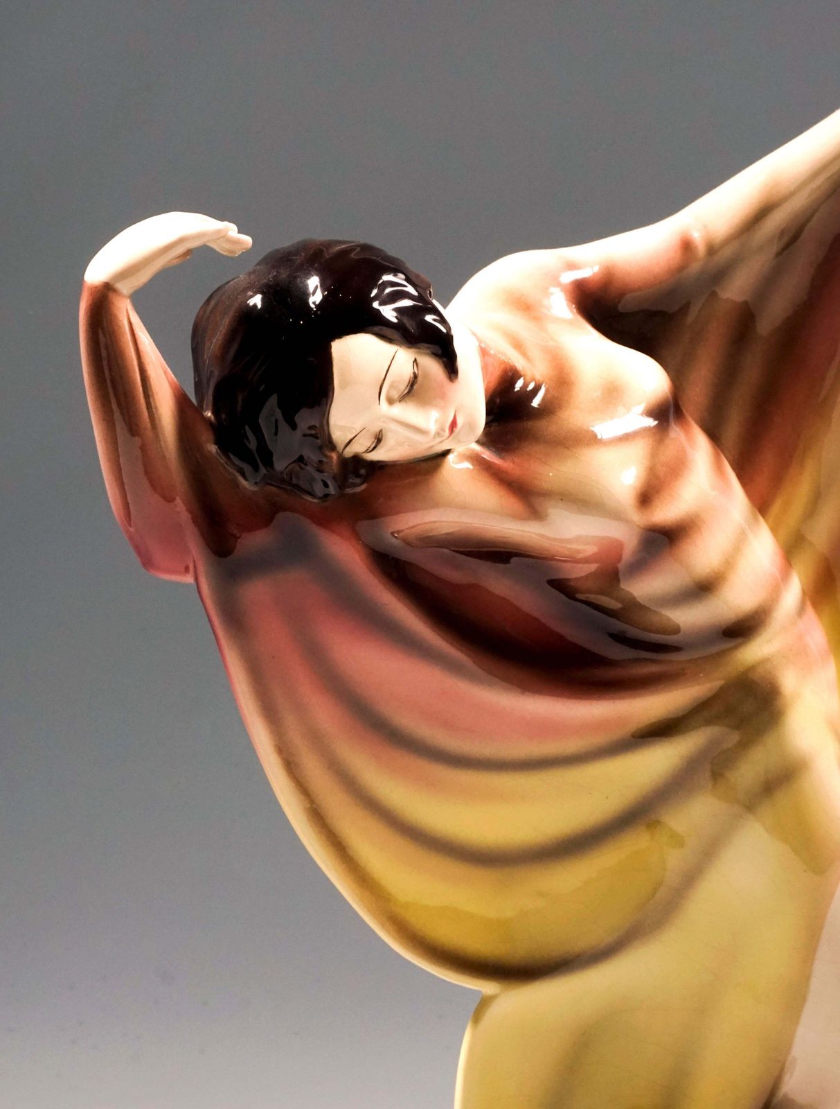 Goldscheider Art Déco Dancer In Butterfly Dress By Josef Lorenzl, Circa 1930 photo vinterior