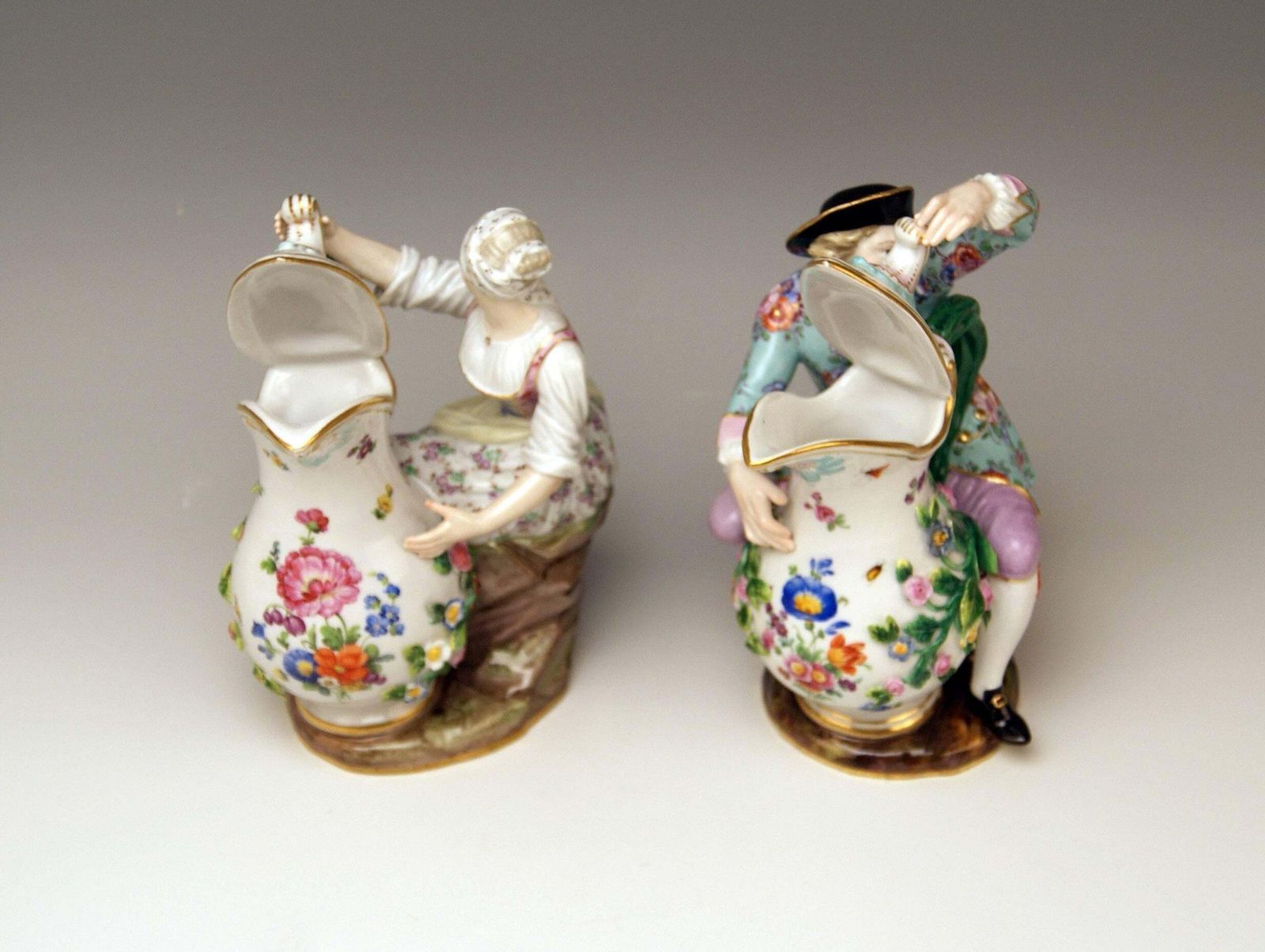 Meissen Pair Of Figurines With Jug Pitcher By Eberlein Models 1234 907 Made 1850 photo buy