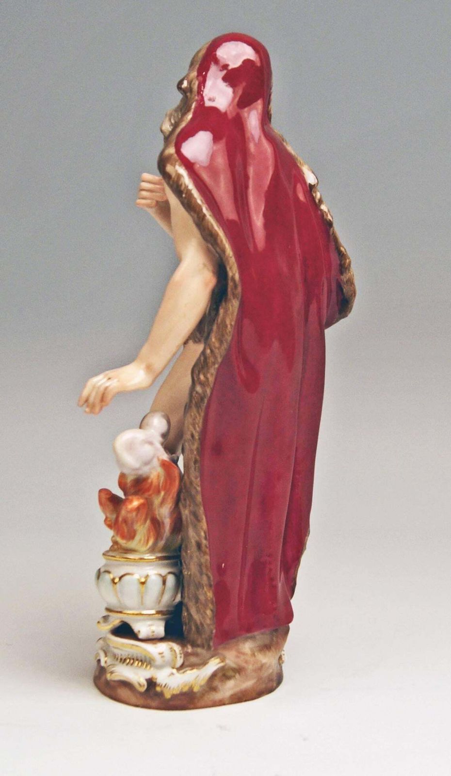 Meissen Winter Season's Figurine C 83 Kaendler Kändler Johann Joachim Made 1880 photo Home Decor