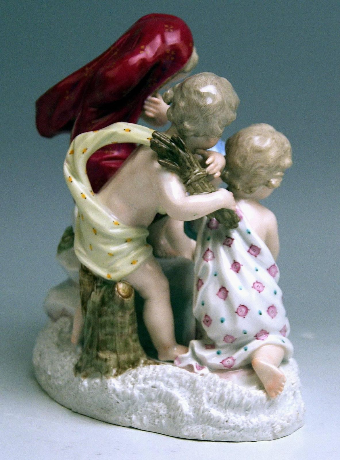 Meissen Allegory Of Winter Four Cherubs Model 2495 Johann J. Kaendler photo Home Decor