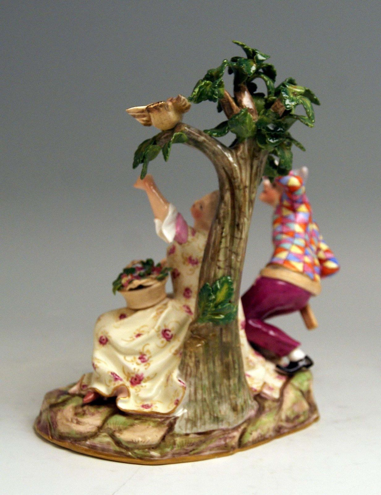 Meissen Harlequin And Girl Figurines Model 782 Kaendler Made Circa 1840 photo 3375.0
