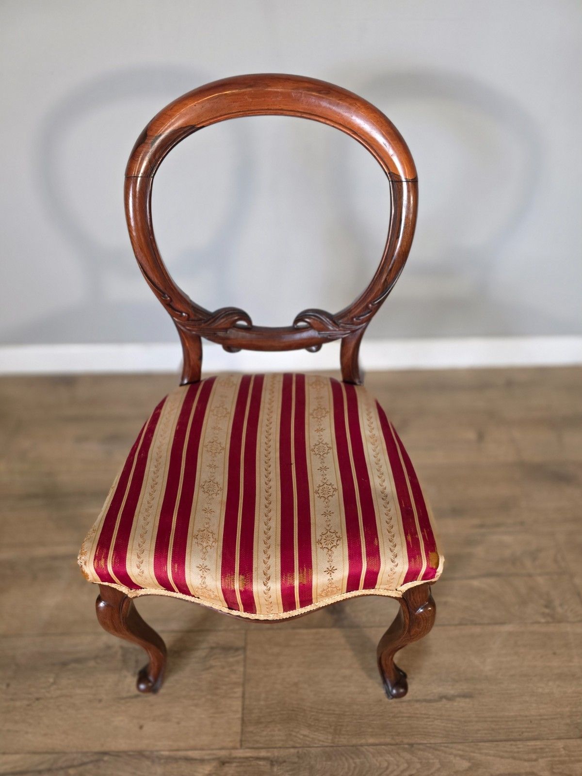 Set Of 6 Rosewood Victorian Balloon Back Chairs photo vinterior