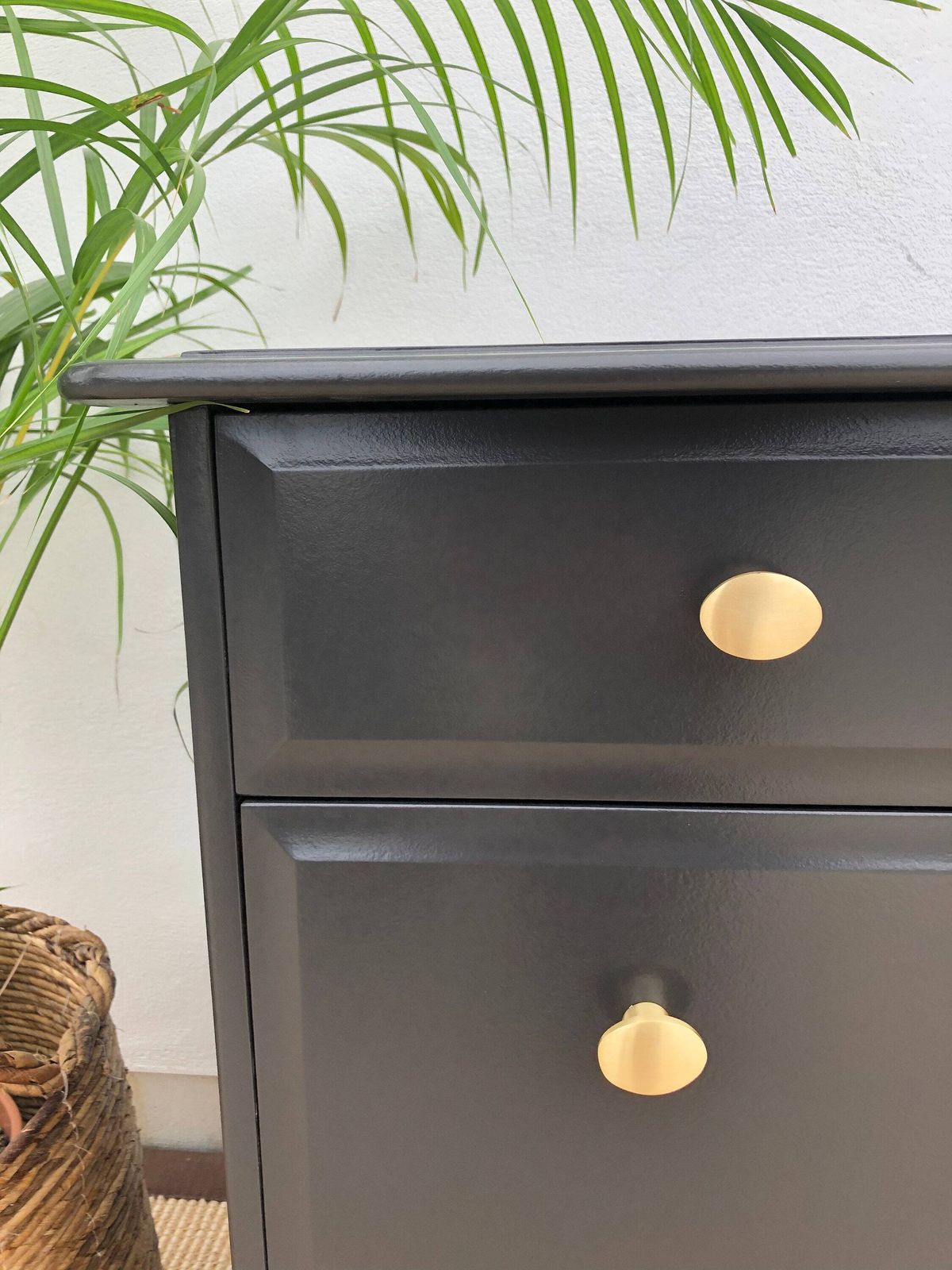 Stag Minstrel Captains Chest Painted Black photo Furniture