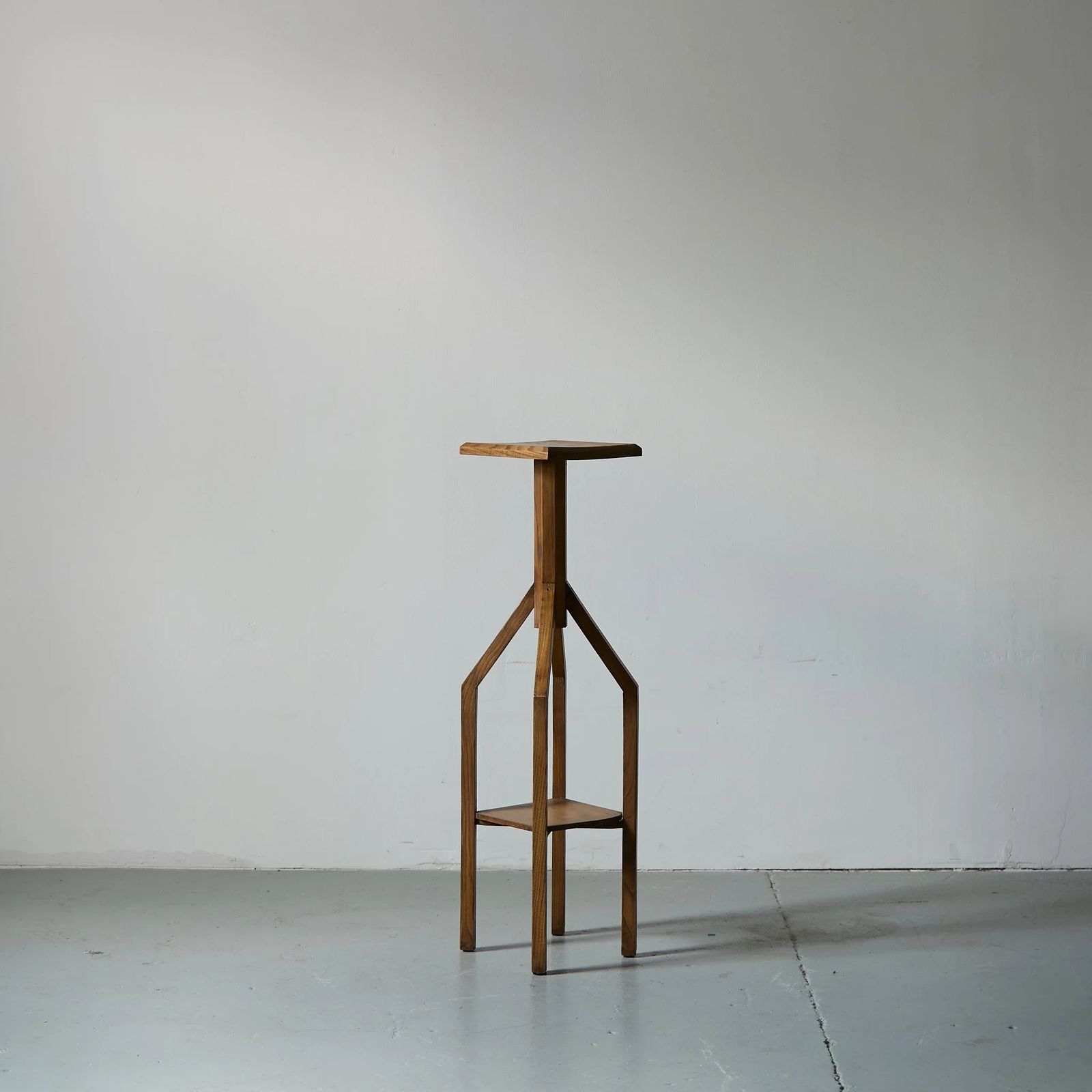 Leggy Plant Stand, 1930s, Vintage photo furniture