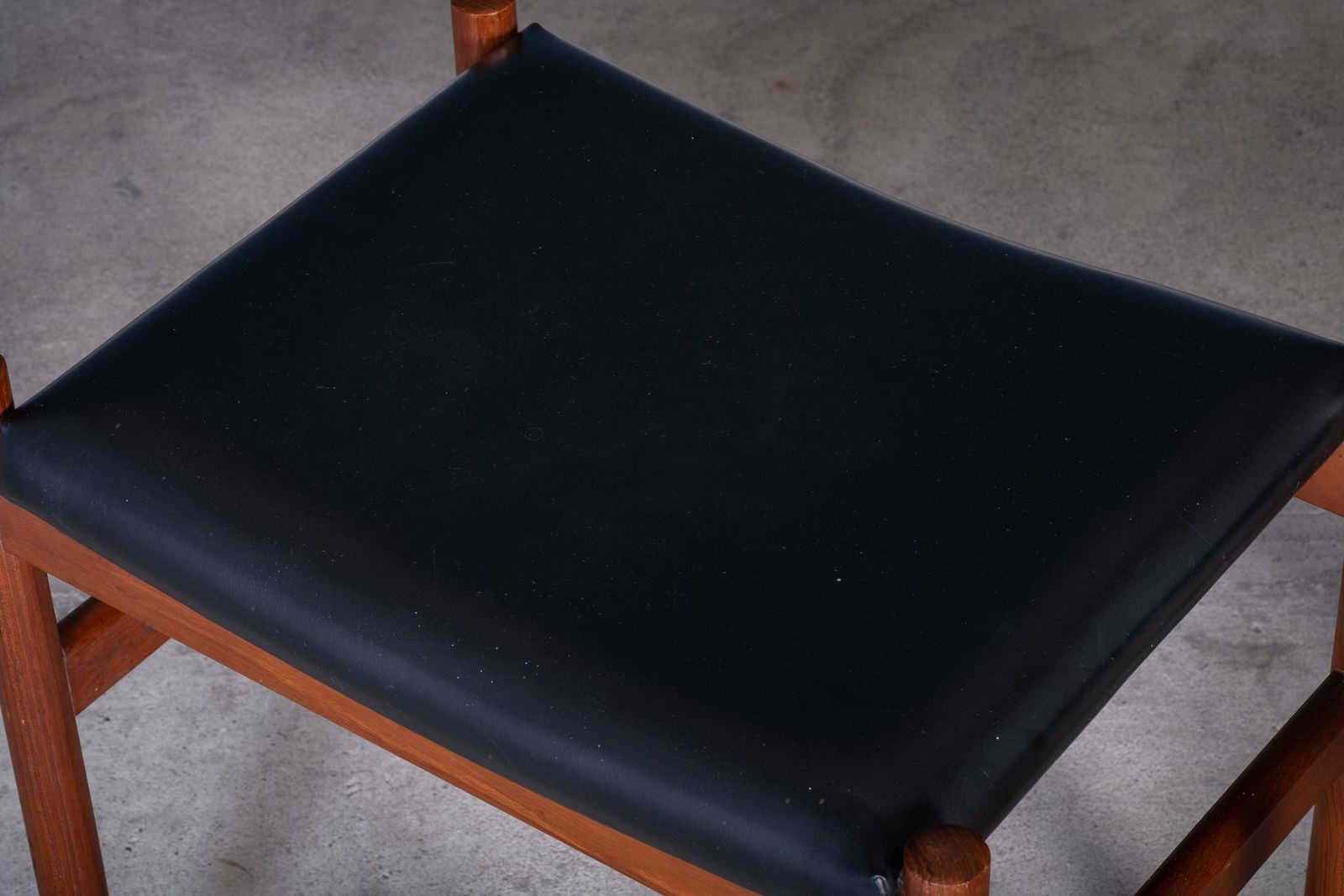 Teak Stools With Black Leather Tops From Spøttrup Møbelfabrik, 1960s, Set Of 2 photo vinterior