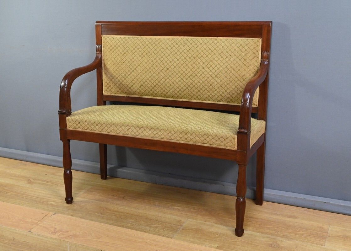 Mahogany Landing Sofa, Restoration Period – Part 1 Of The 19th Century photo for sale