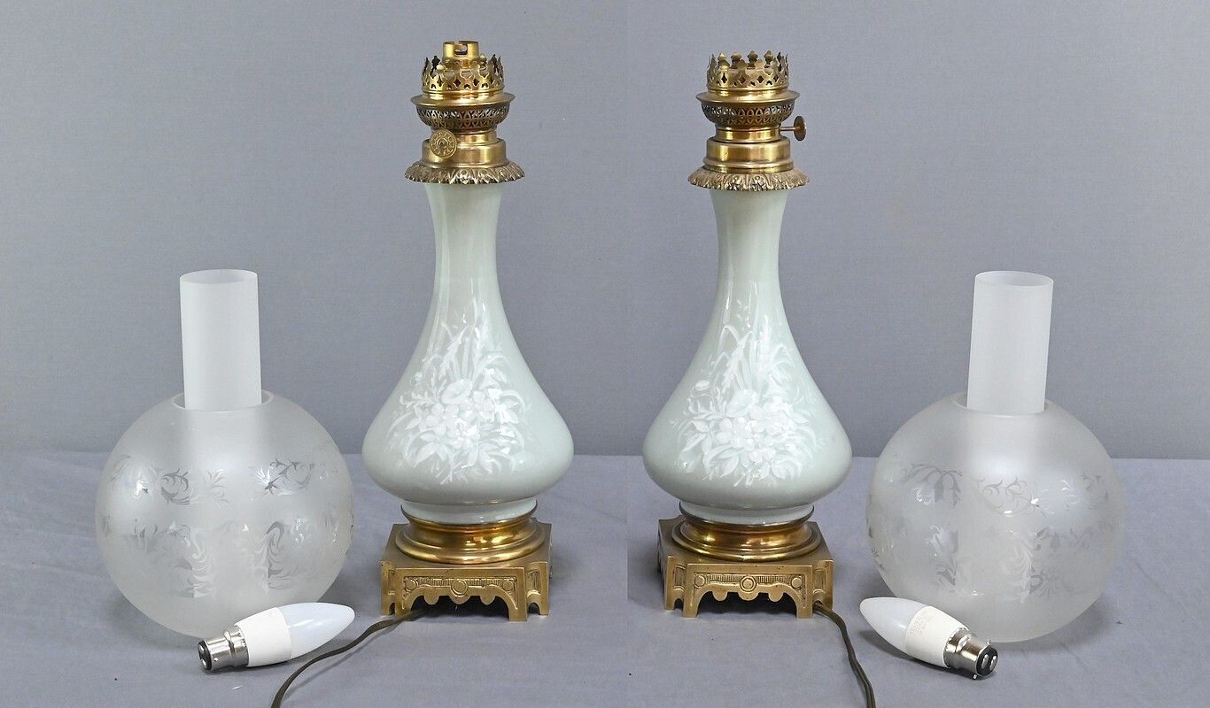 photo vintage Pair Of Electrified Celadon Oil Lamps, Napoleon III Period – Part 2 Of The 19th Century