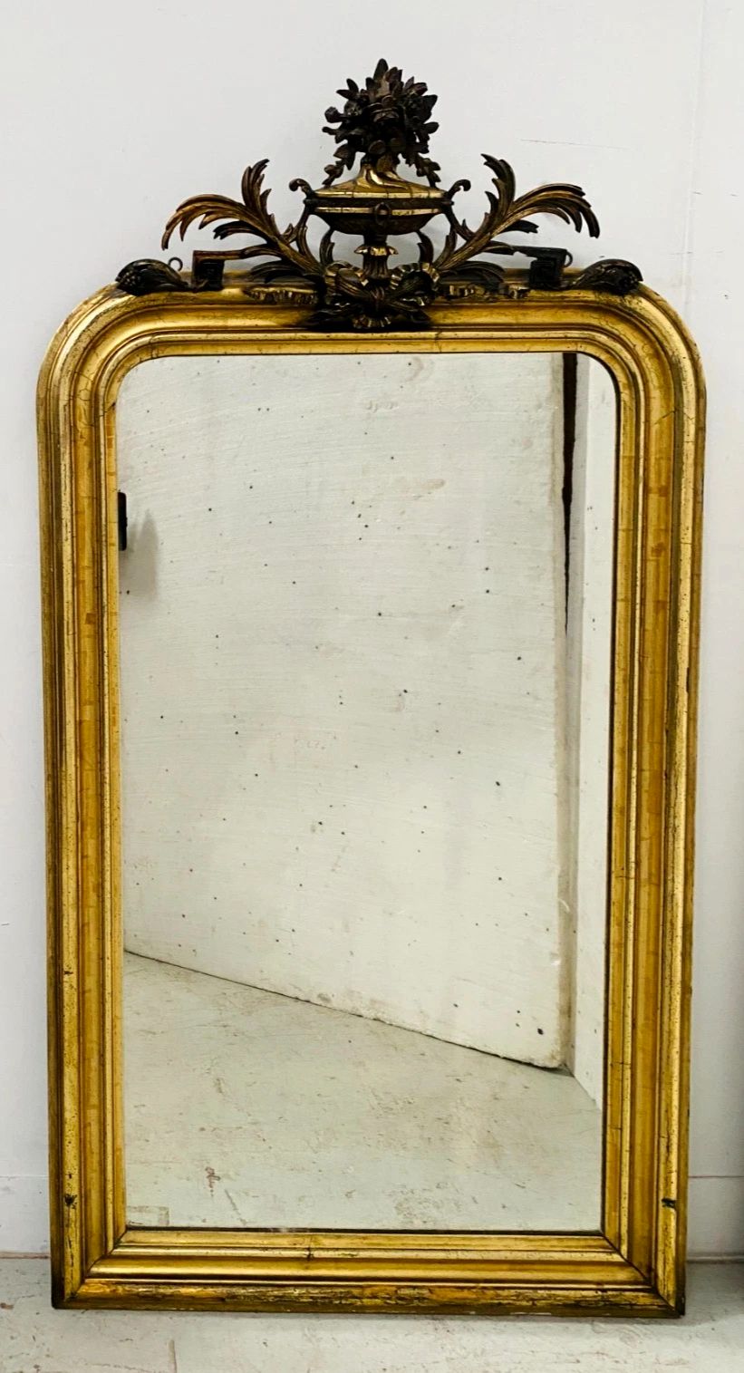 Louis XVI Style Mirror In Wood And Gilded Stucco 19th Century