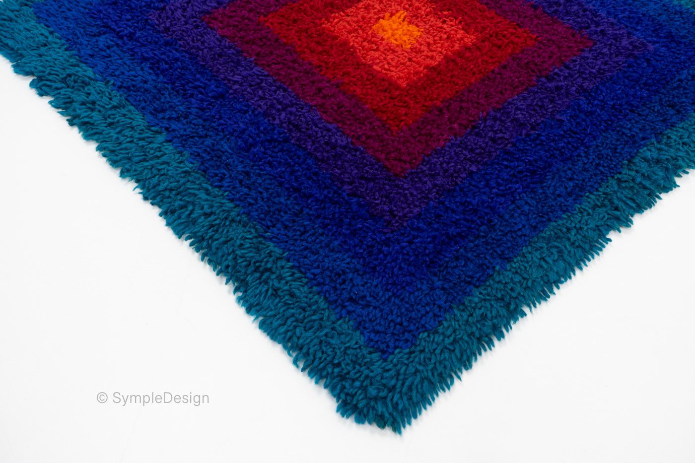 photo furniture Verner Panton Square Rug, Mira Carré – 1970s