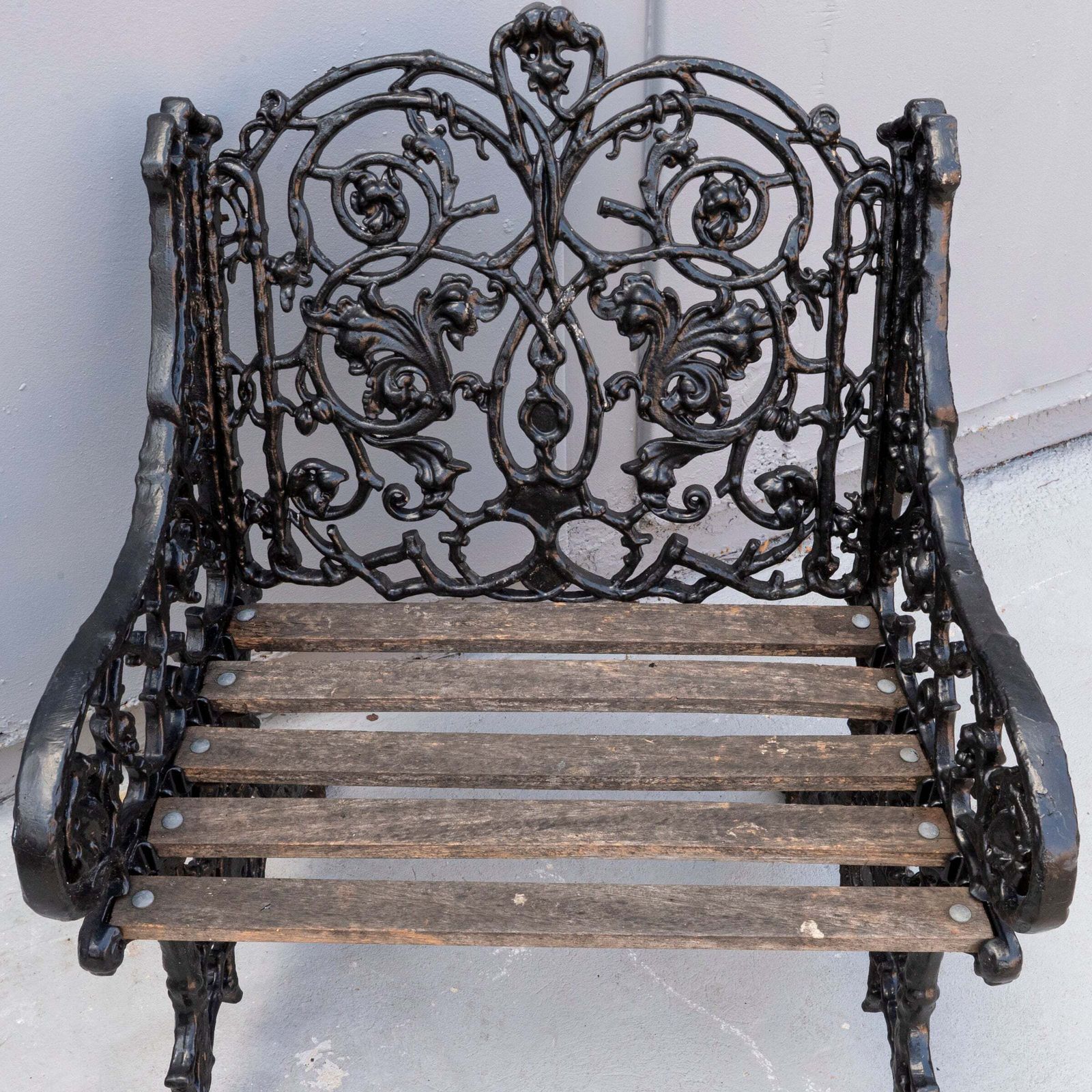Reclaimed Coalbrookdale Style Garden Throne Chair With Arms photo for sale