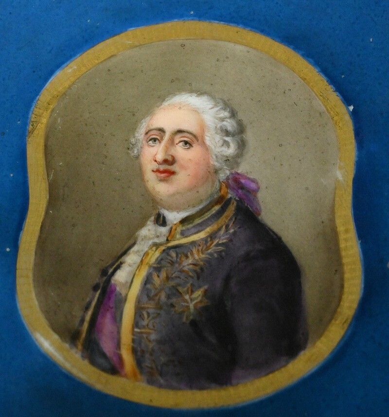 Blackened Wooden Stand, “Portrait Of Louis XVI”, Napoleon III Period – Mid 19th Century photo vinterior