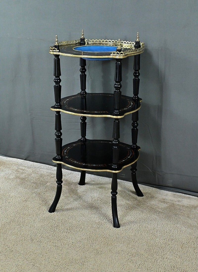 photo furniture Blackened Wooden Stand, “Portrait Of Louis XVI”, Napoleon III Period – Mid 19th Century