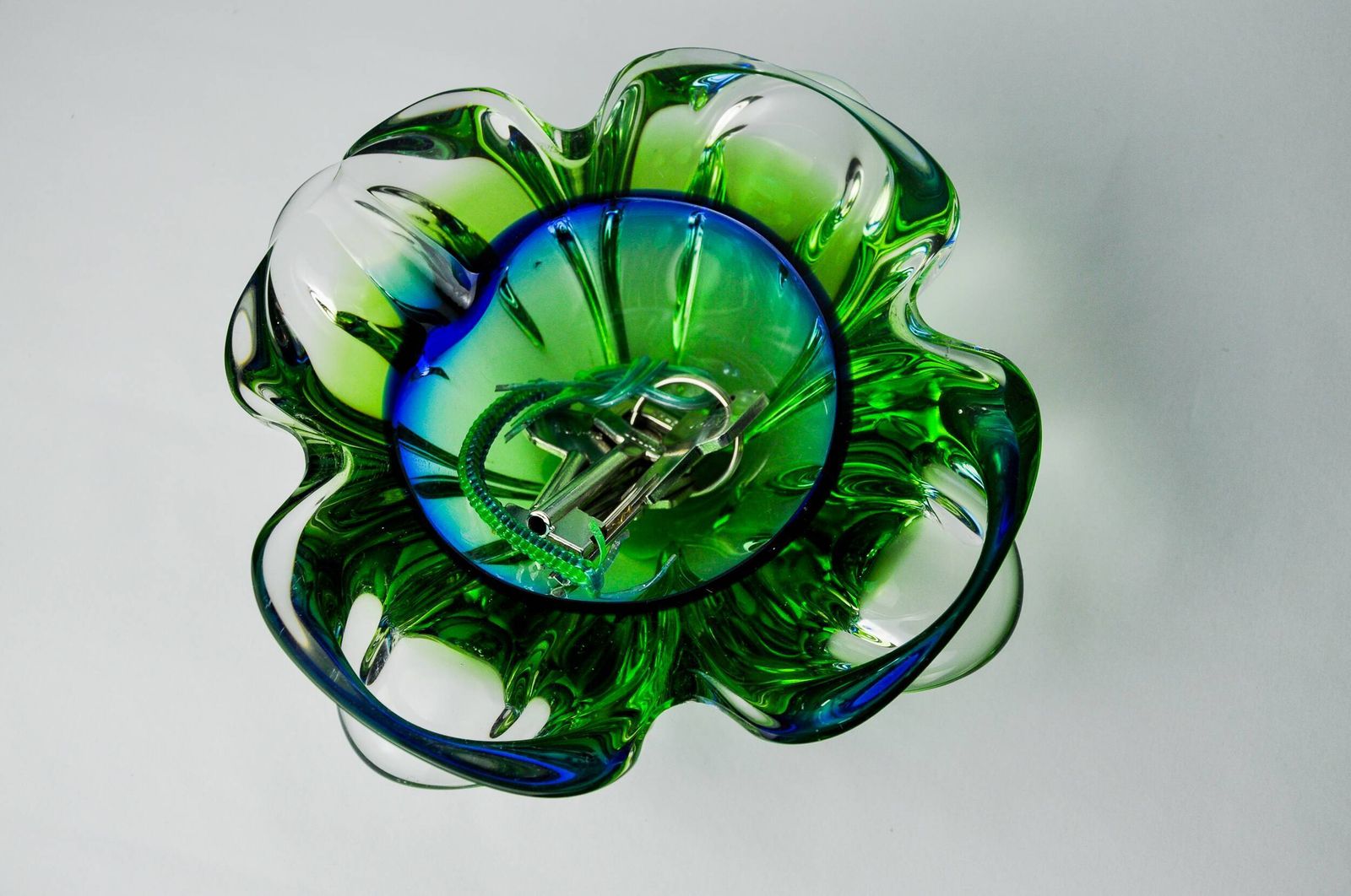 Sommerso Green And Blue Pocket Emptier By Flavio Poli For Seguso, Murano Glass, Italy, 1970 photo vinterior