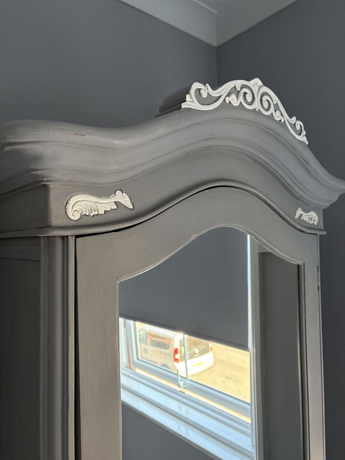 French Style Hardwood Carved Grey Full Mirrored Armoire Wardrobe With Drawer photo furniture