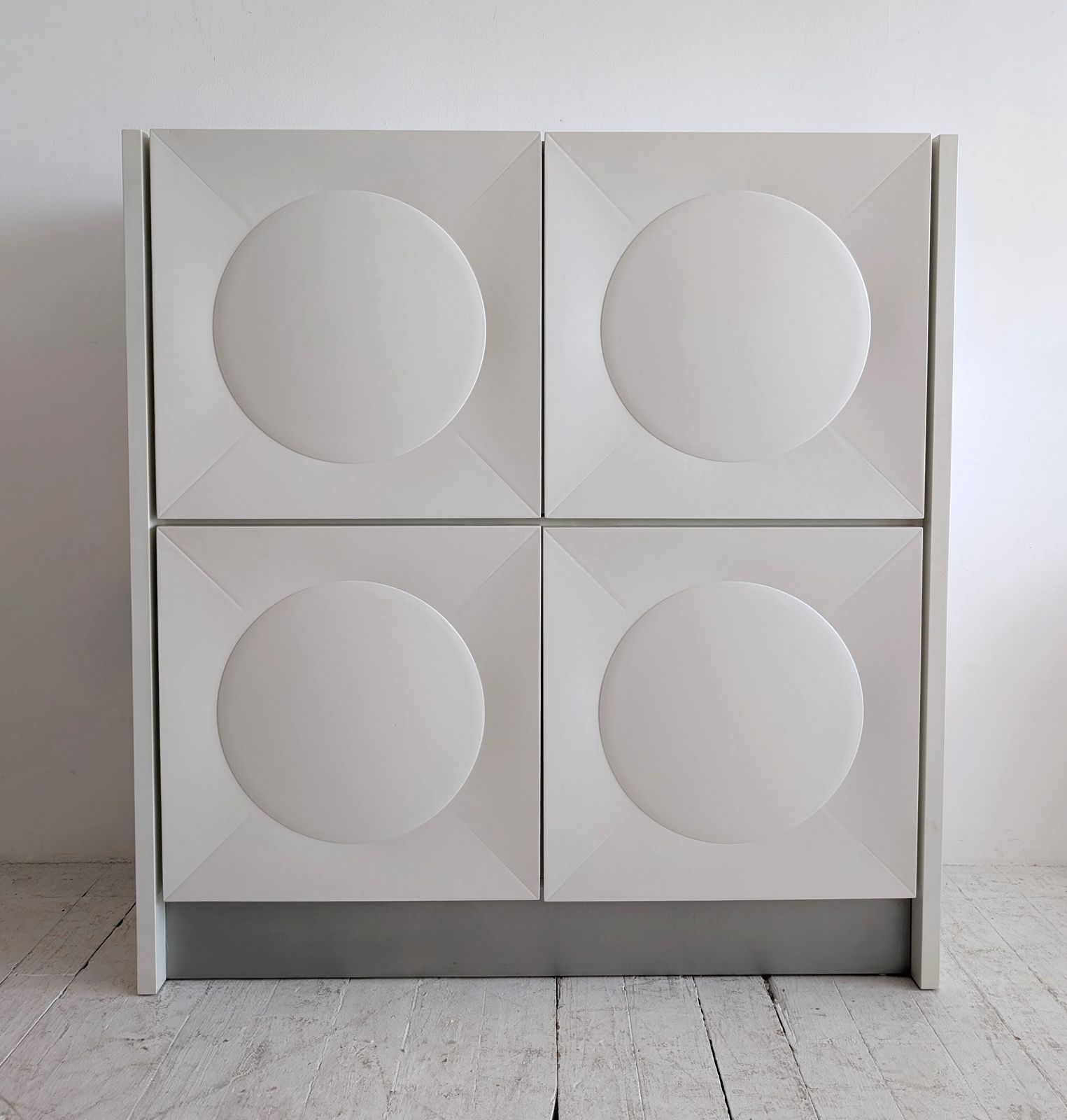 Large 1970s Vintage Mid Century Italian Brutalist Space Age Bar Cabinet
