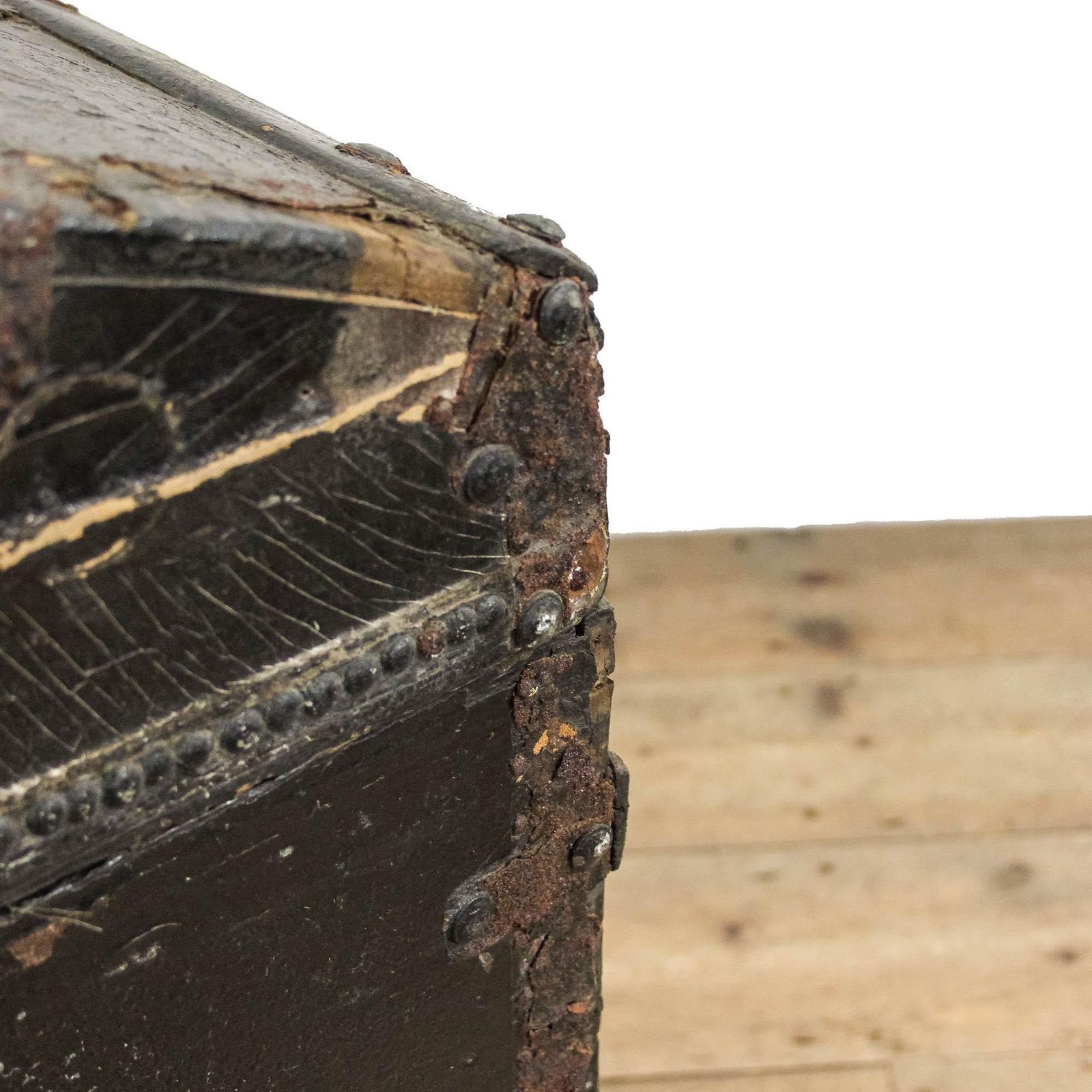 Vintage Domed Trunk | Antique Furniture | Antique Trunk | Antique Storage | Pine Trunks | Blanket Box photo vintage